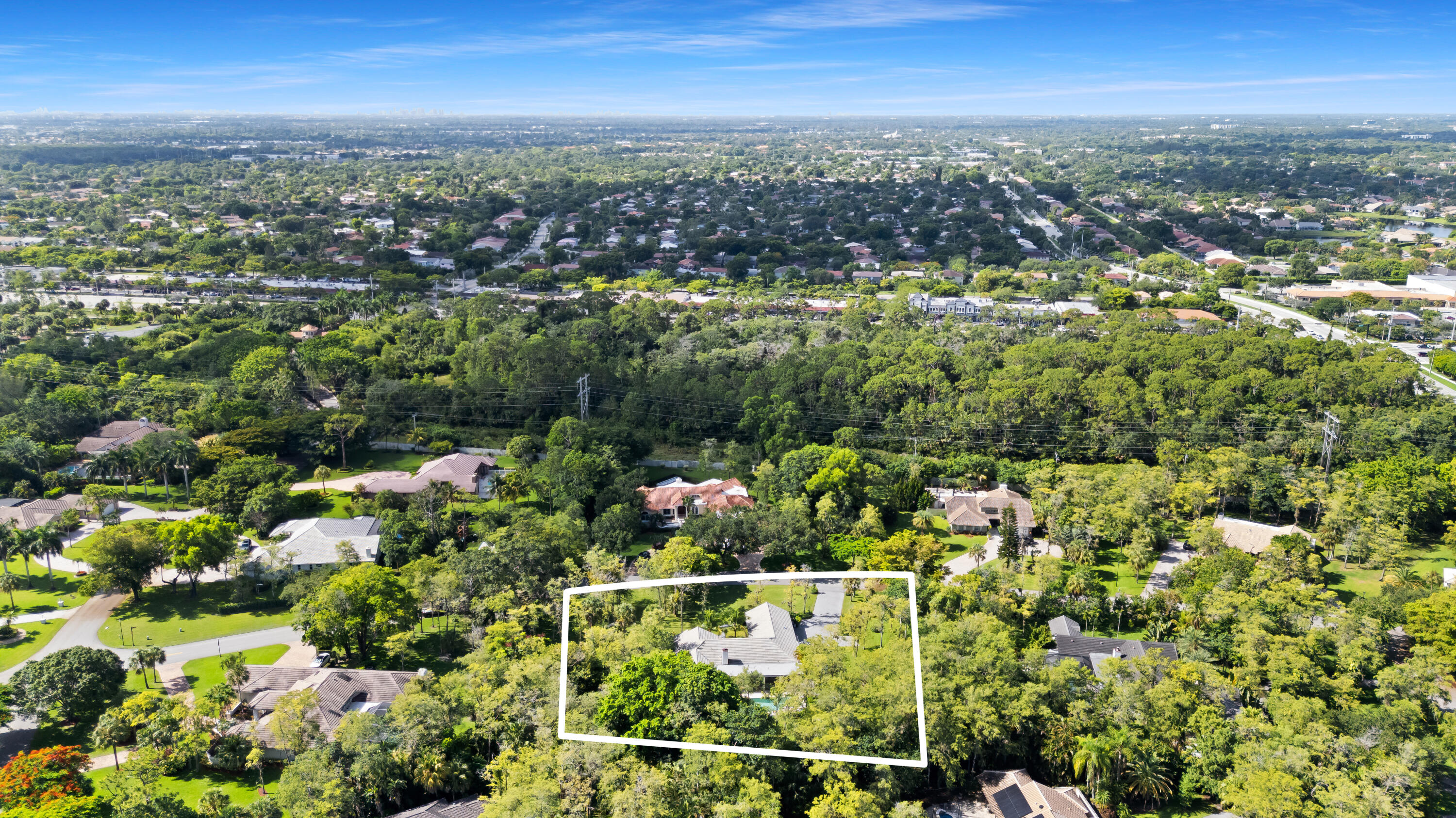 WHISPERING WOODS - Residential