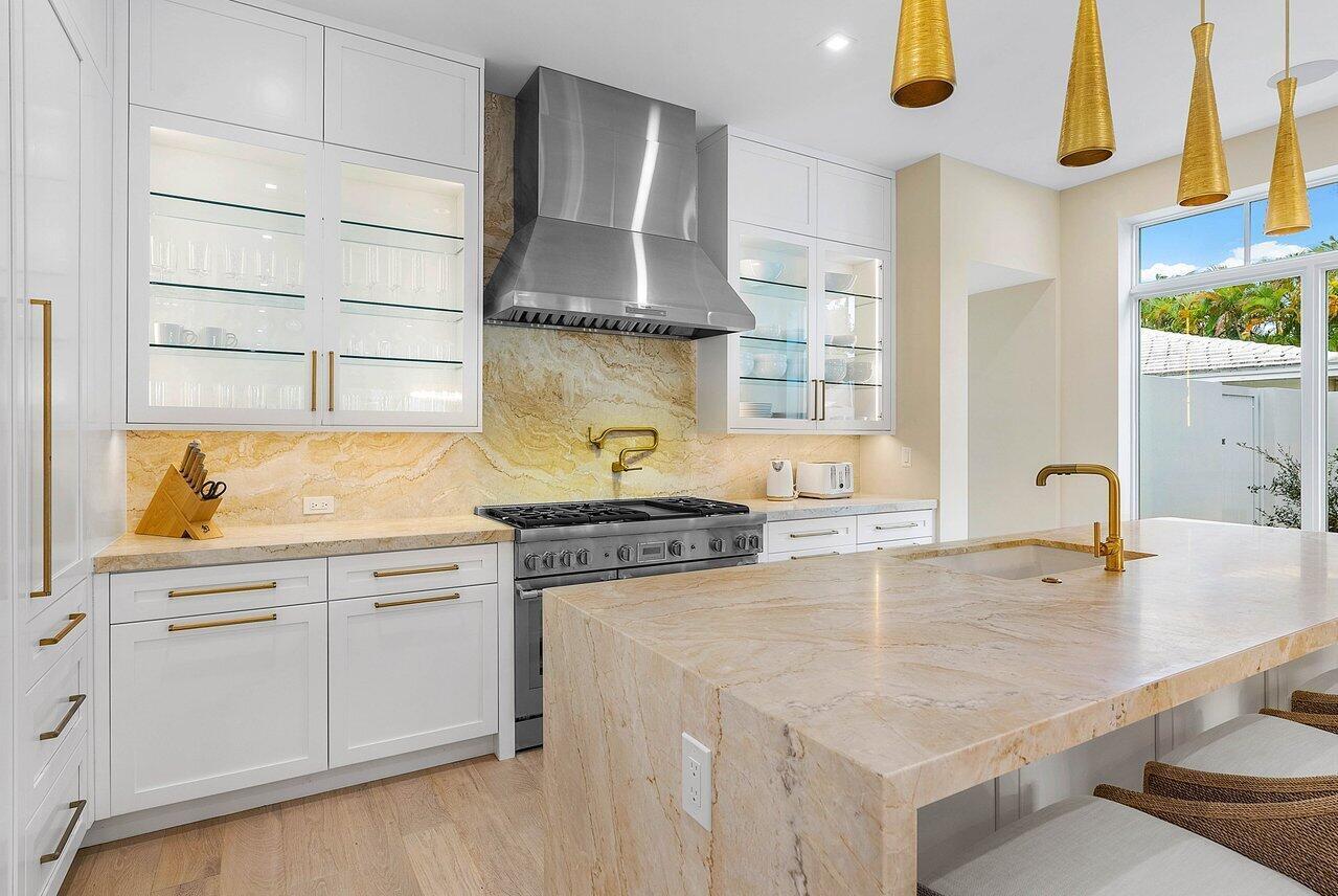 KENMONT IN - Residential