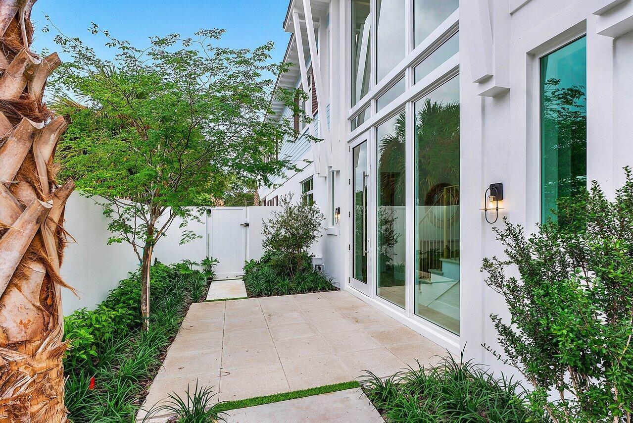 KENMONT IN - Residential