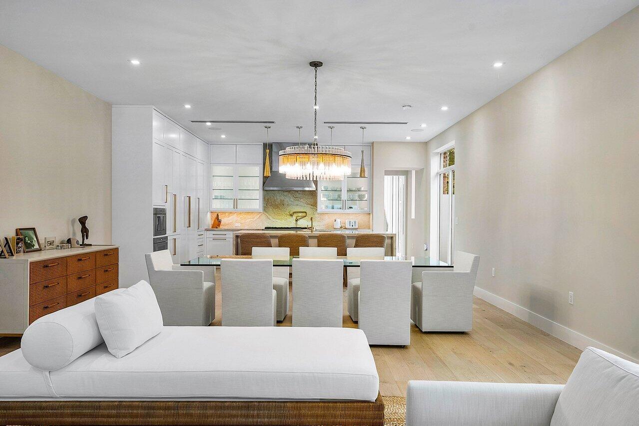 KENMONT IN - Residential