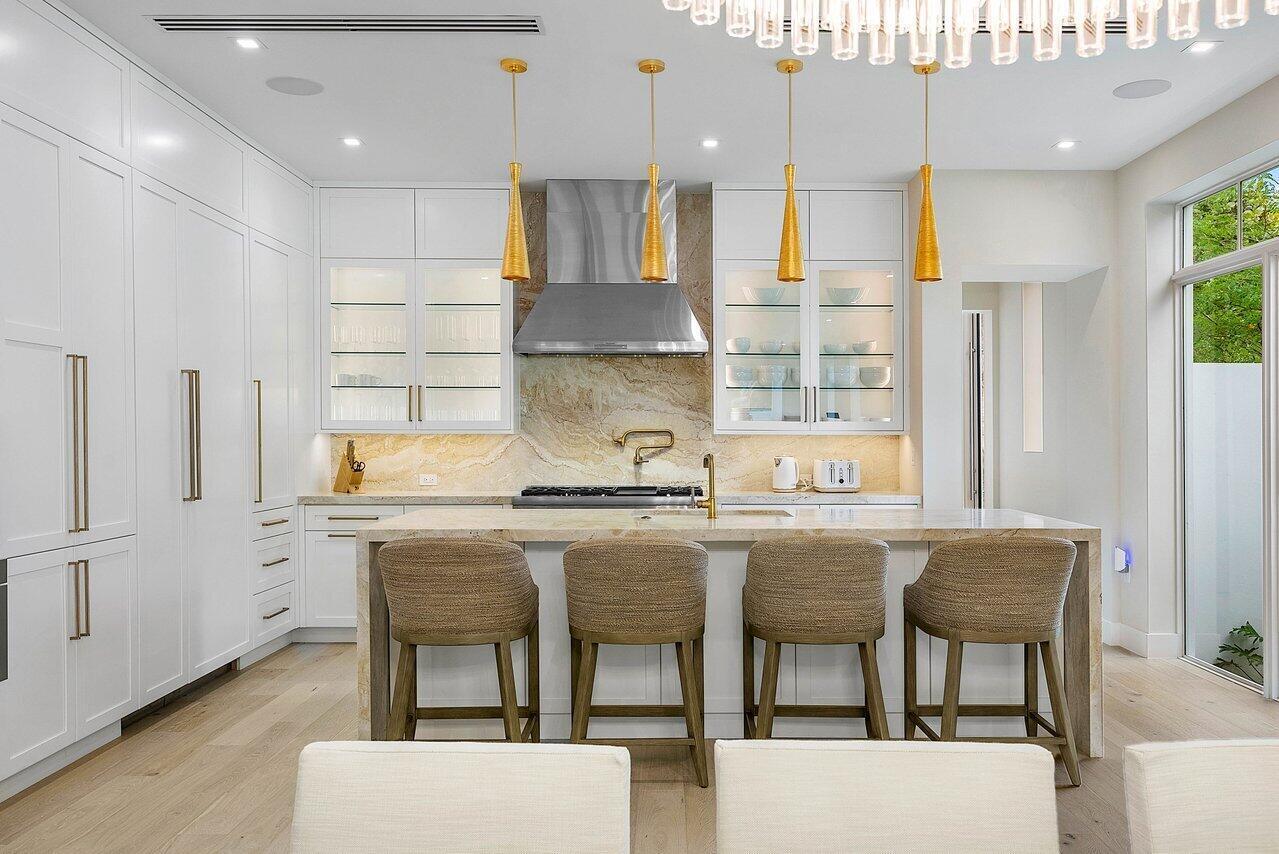 KENMONT IN - Residential