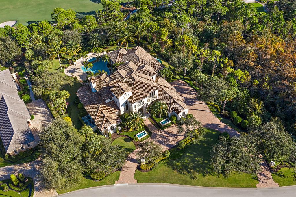 BEARS CLUB - Residential