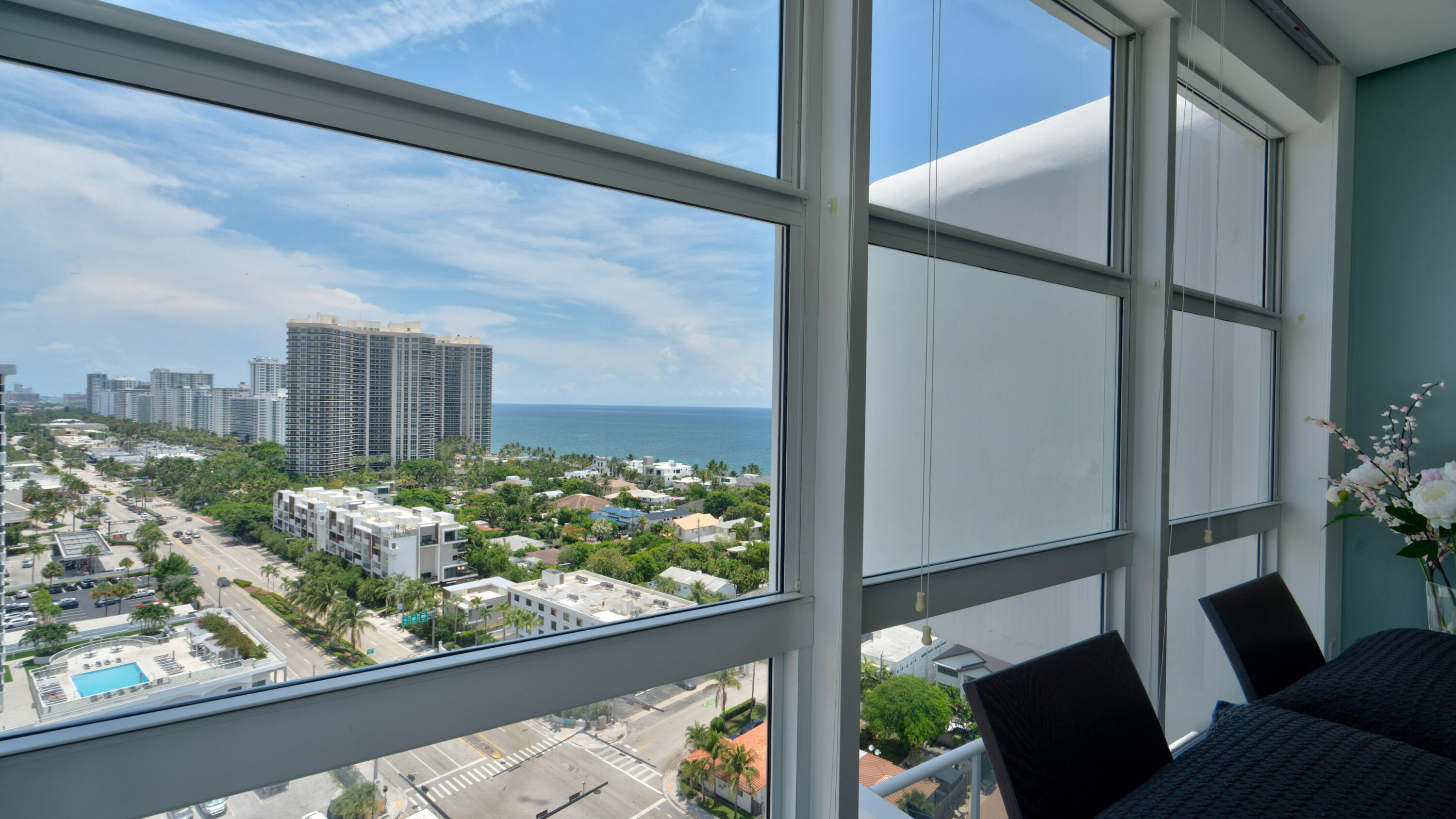 VANTAGE VIEW CONDO - Residential