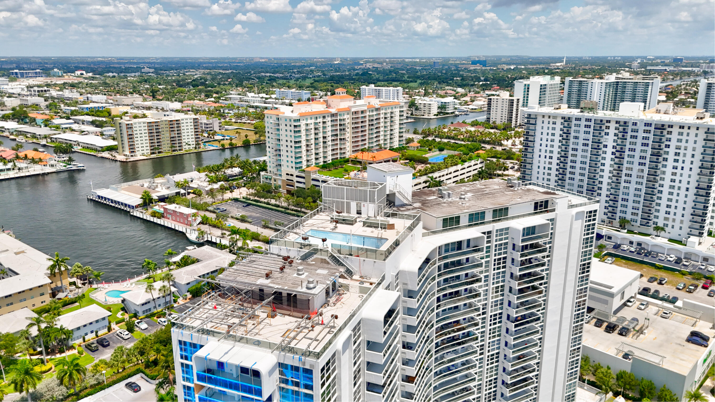 VANTAGE VIEW CONDO - Residential