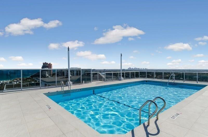 VANTAGE VIEW CONDO - Residential