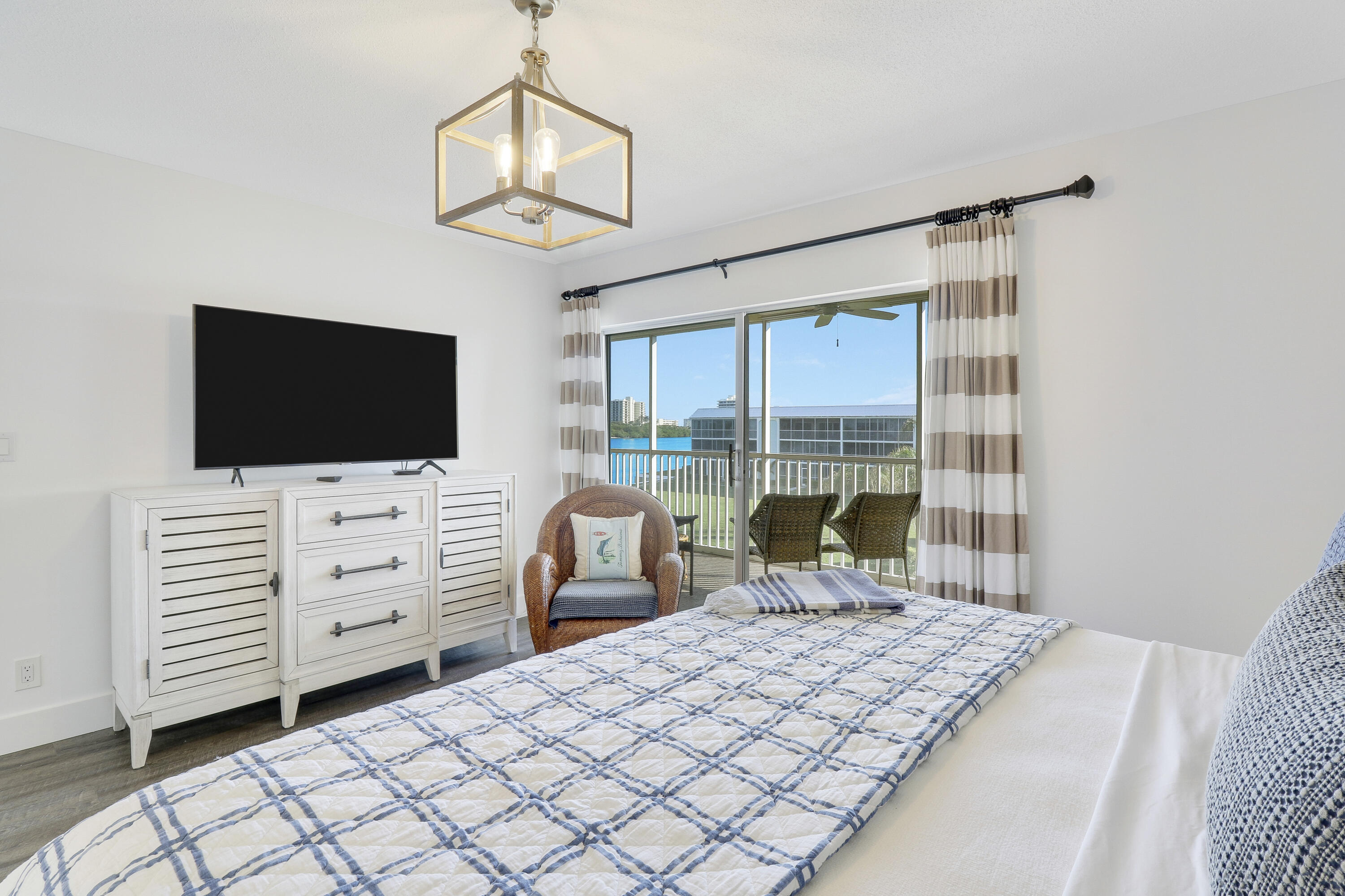 WATERWAY BEACH CONDOS - Residential Lease