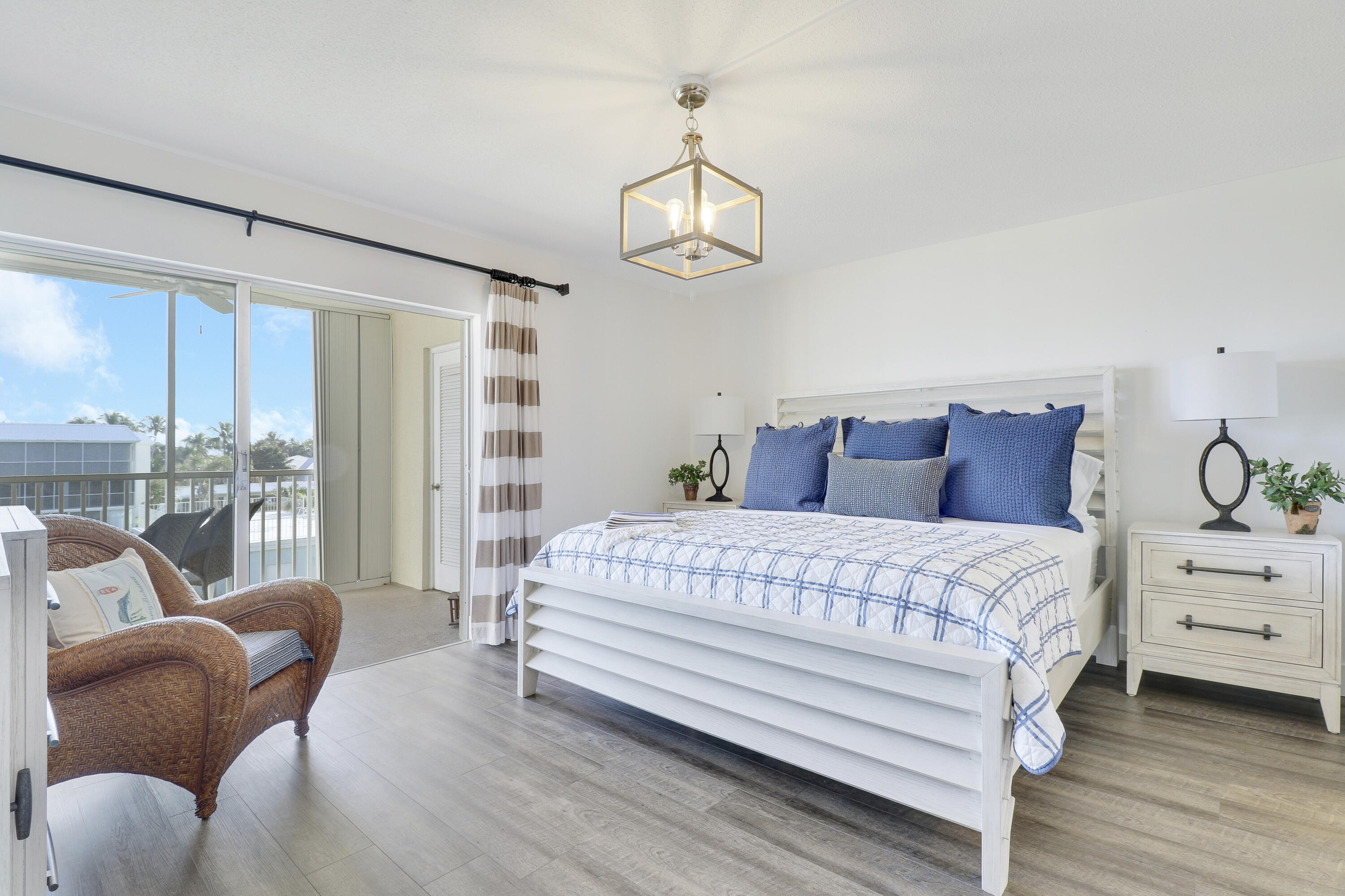 WATERWAY BEACH CONDOS - Residential Lease