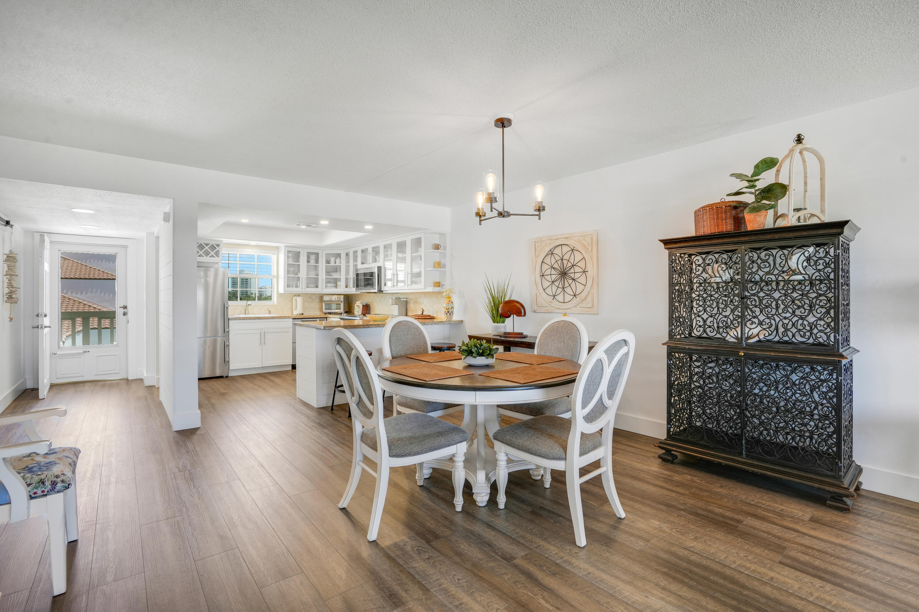 WATERWAY BEACH CONDOS - Residential Lease