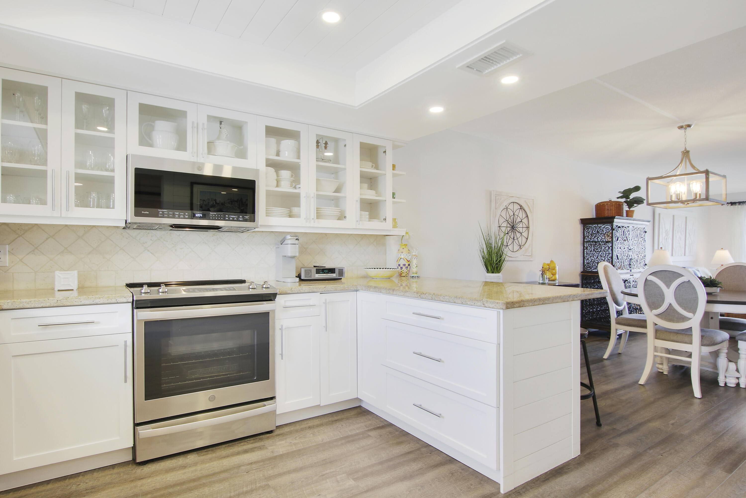 WATERWAY BEACH CONDOS - Residential Lease