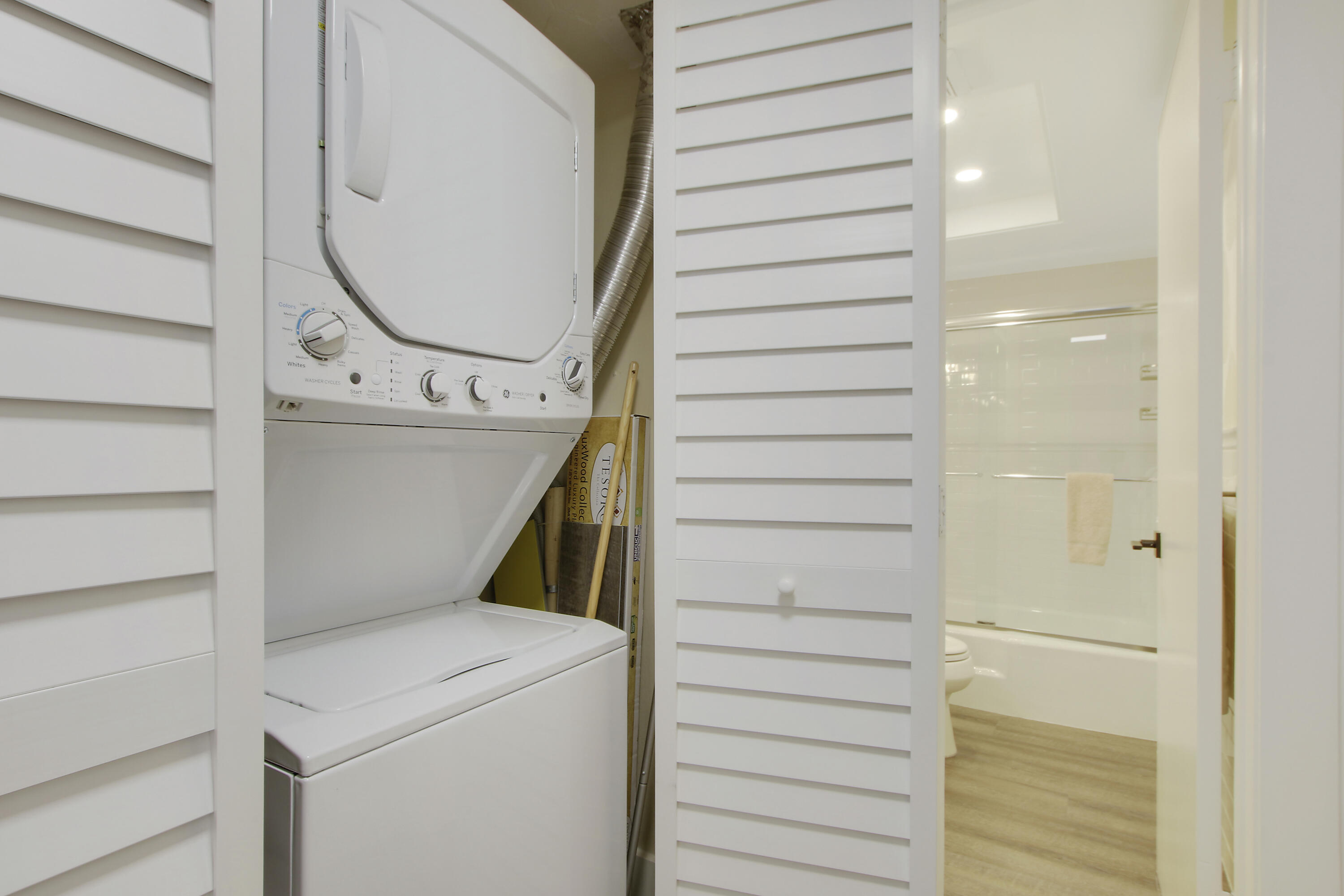 WATERWAY BEACH CONDOS - Residential Lease