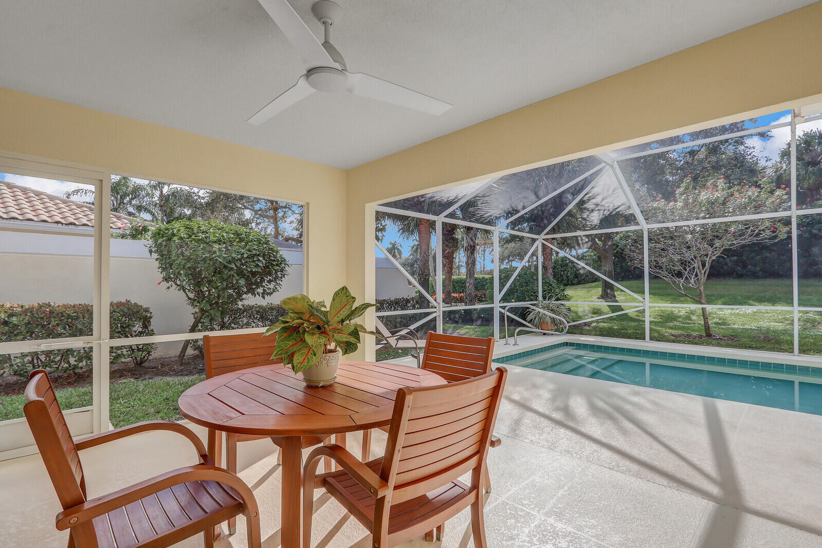 ISLES AT PALM BEACH GARDENS - Residential