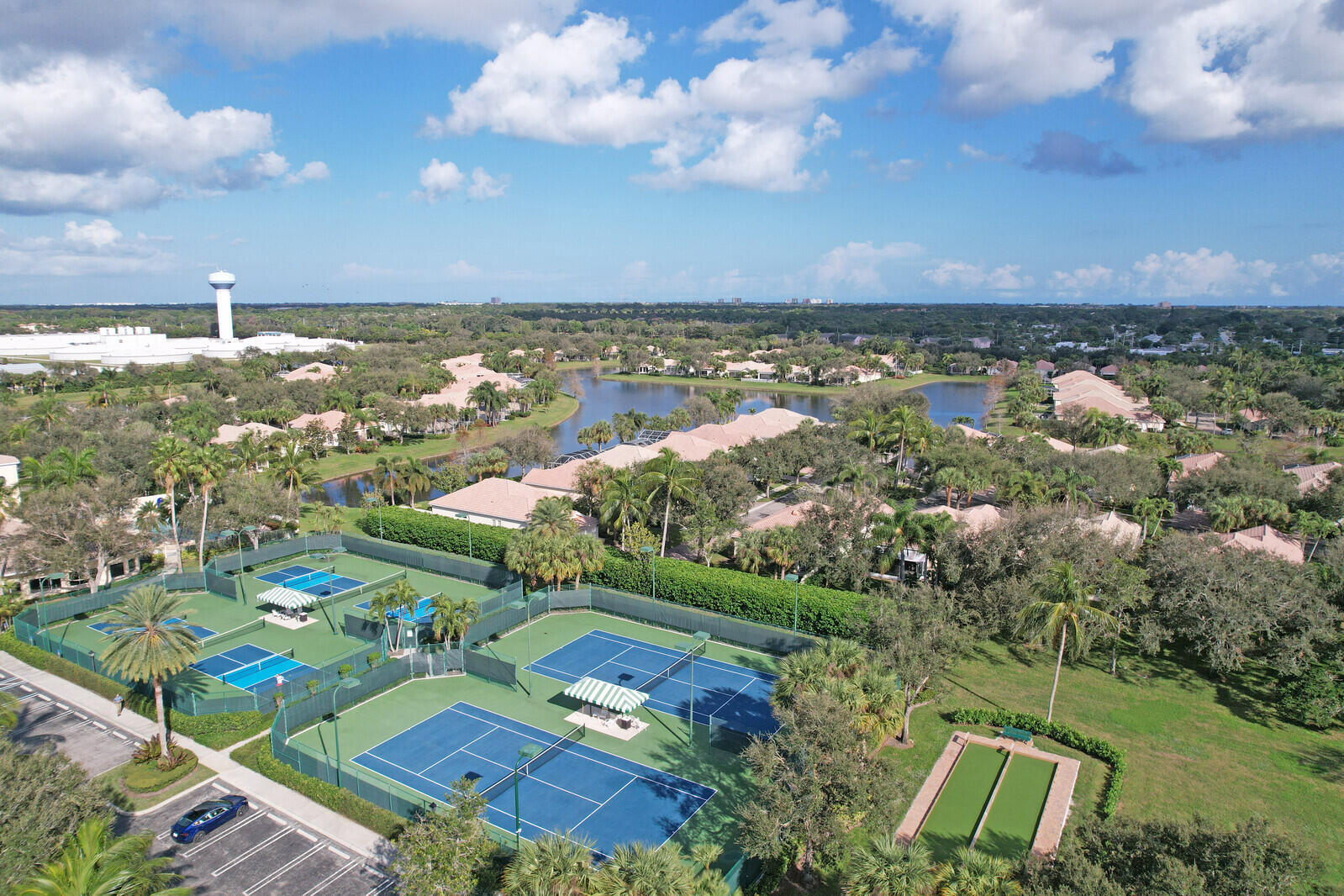 ISLES AT PALM BEACH GARDENS - Residential
