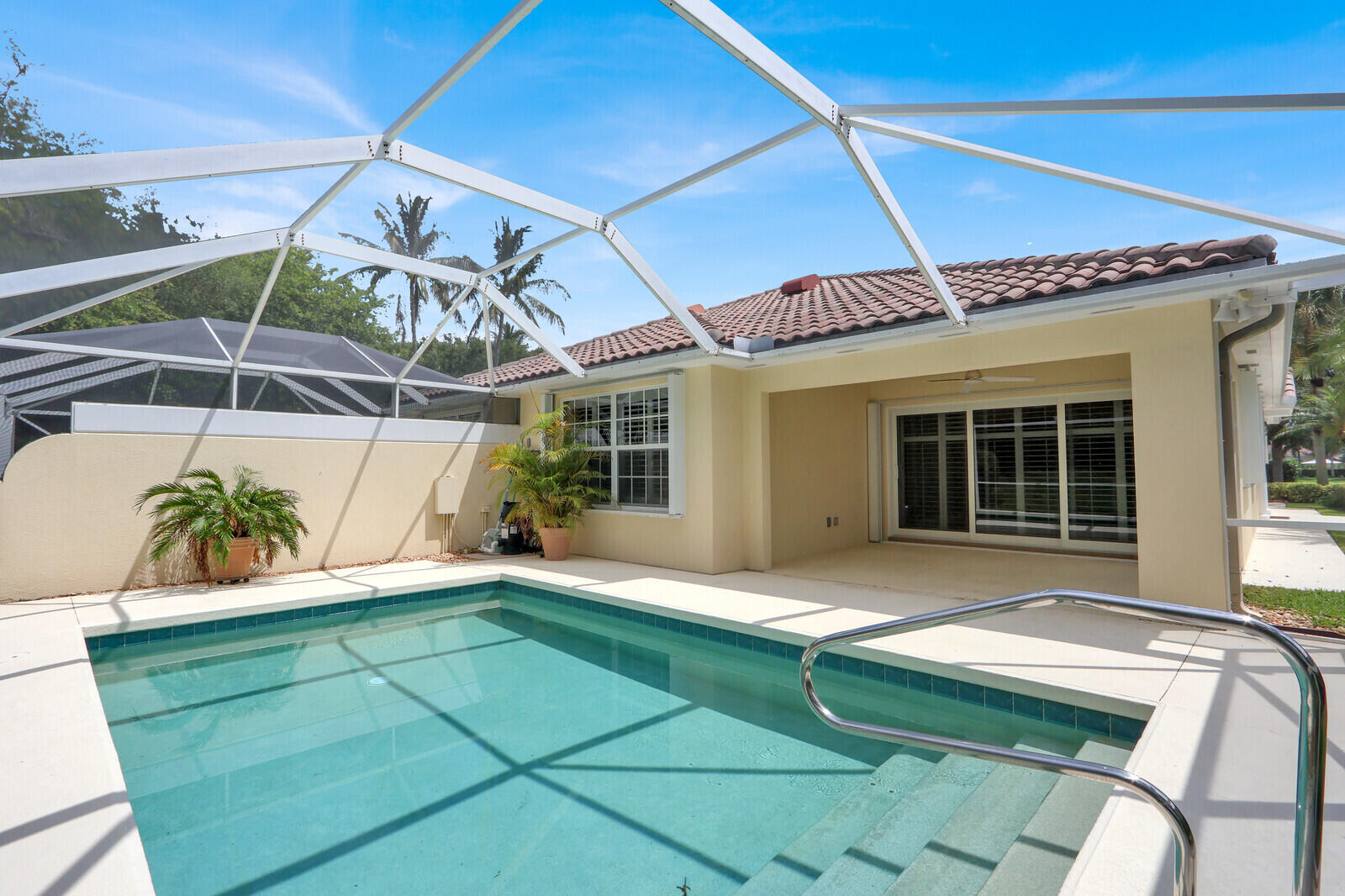 ISLES AT PALM BEACH GARDENS - Residential