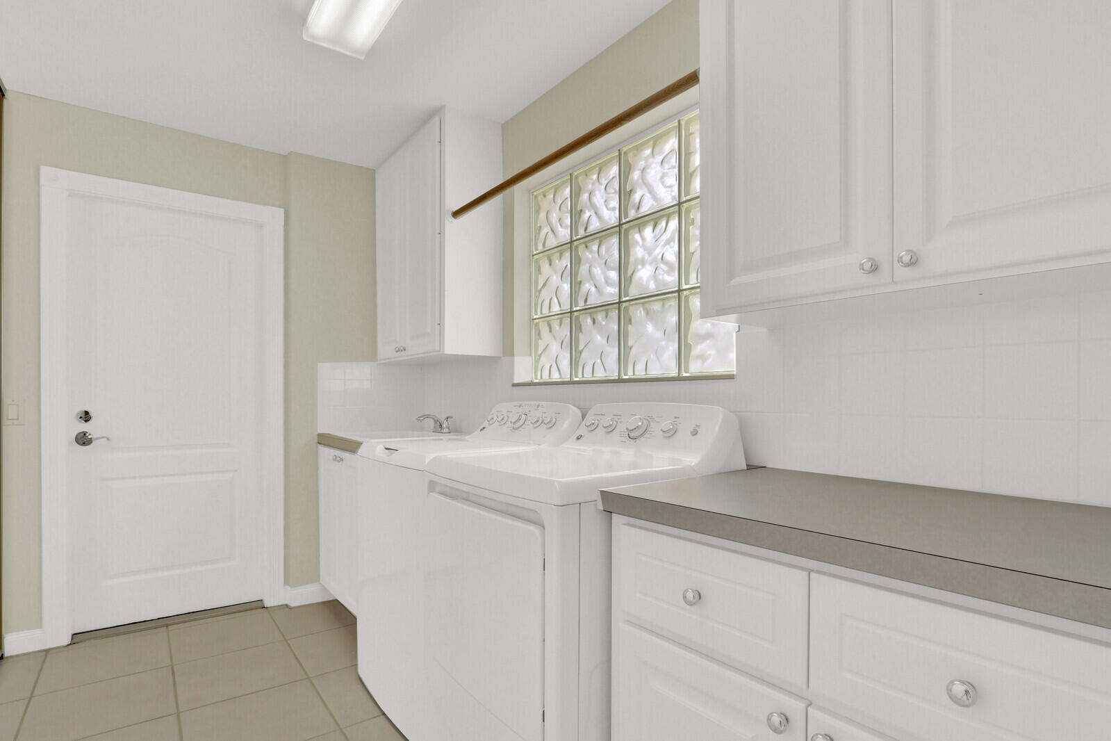 ISLES AT PALM BEACH GARDENS - Residential