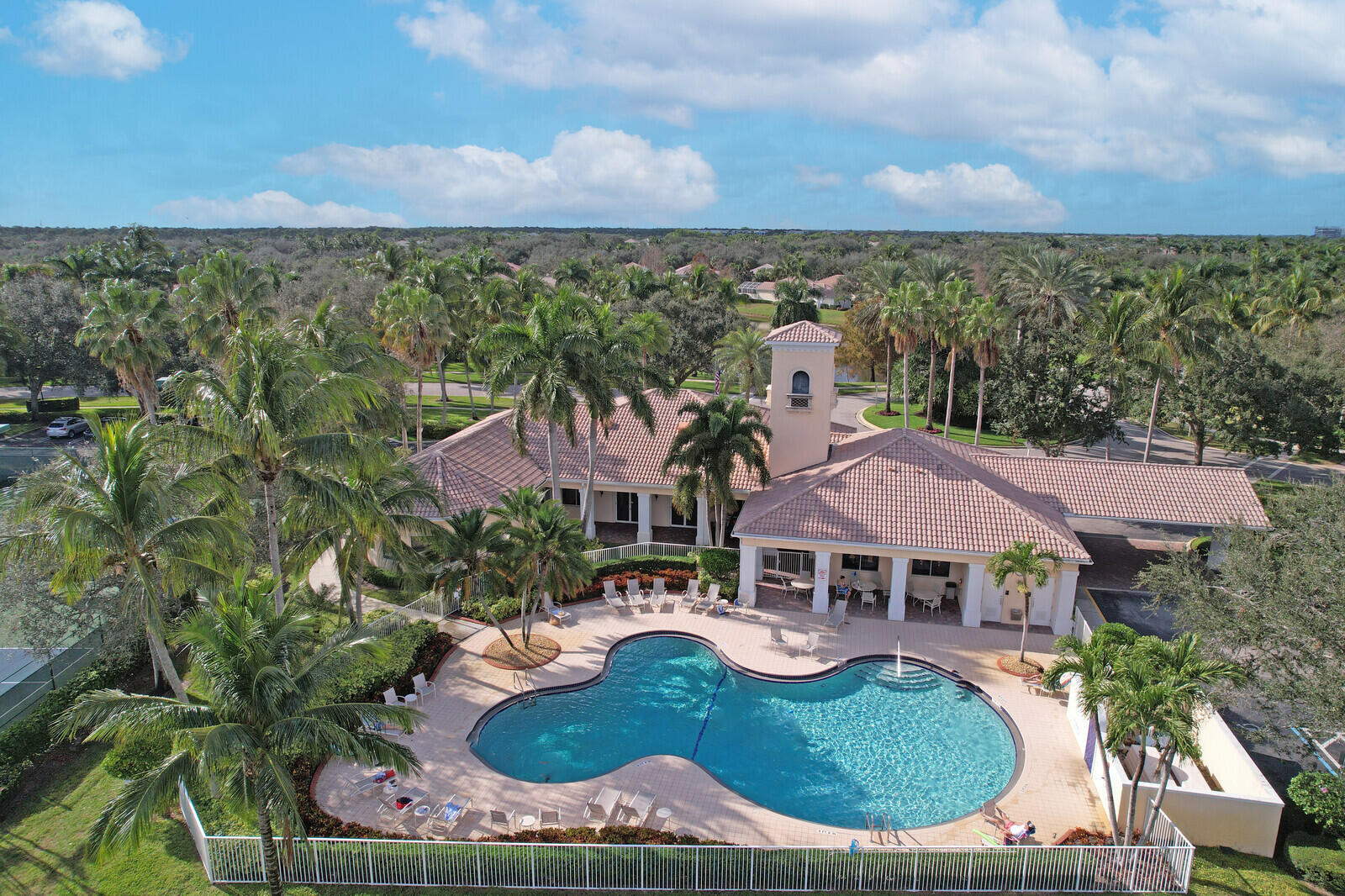 ISLES AT PALM BEACH GARDENS - Residential