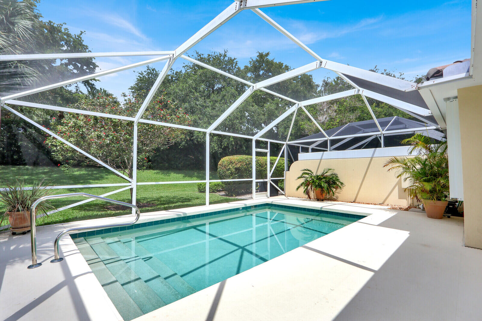 ISLES AT PALM BEACH GARDENS - Residential