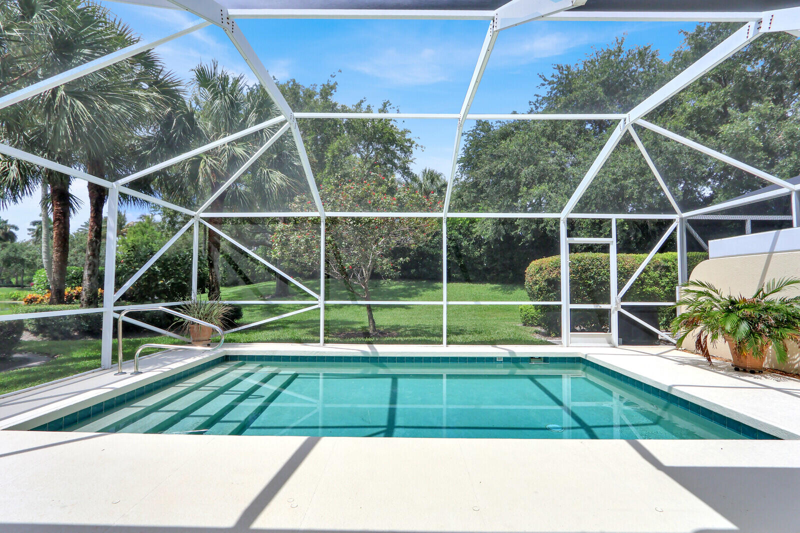 ISLES AT PALM BEACH GARDENS - Residential