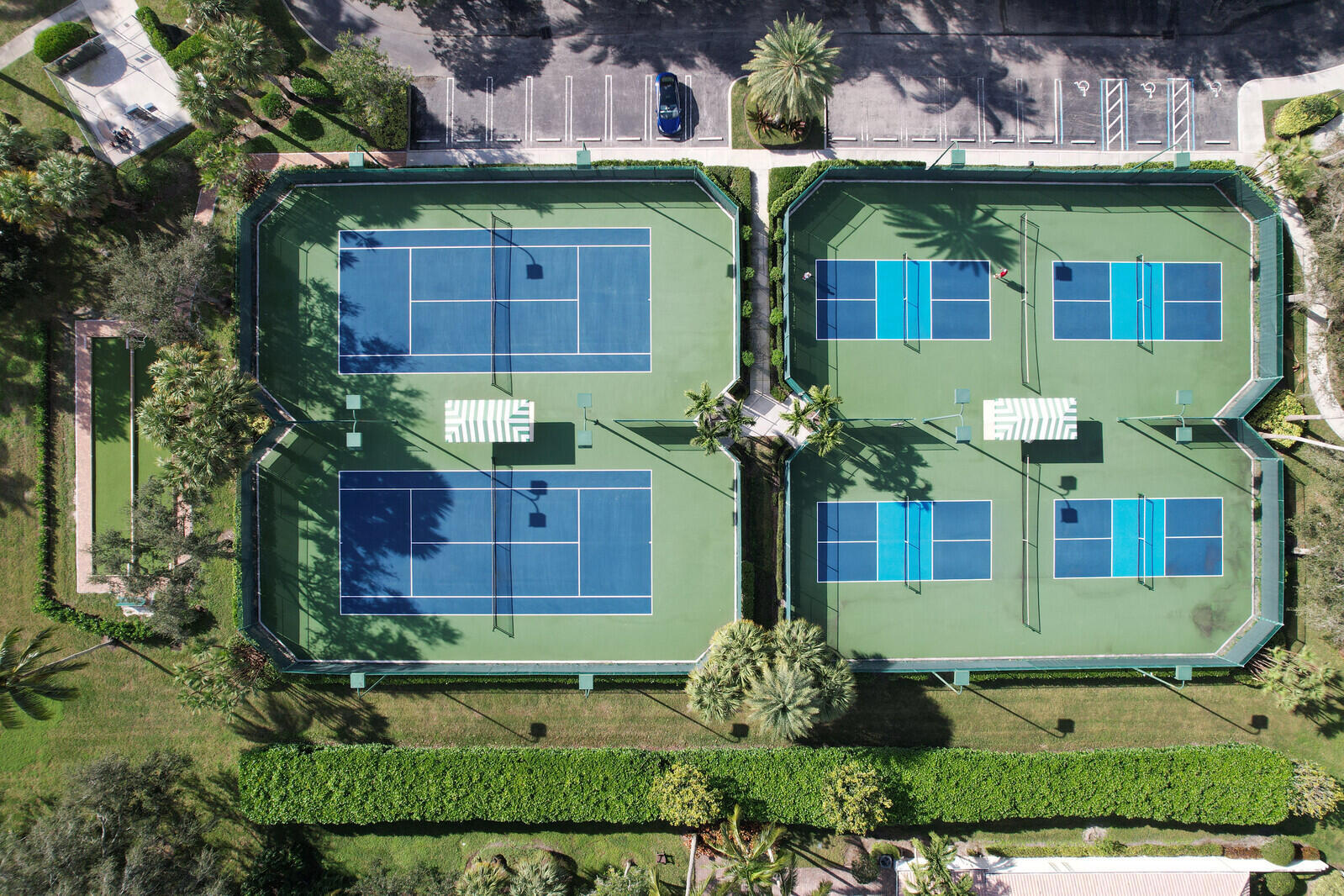 ISLES AT PALM BEACH GARDENS - Residential