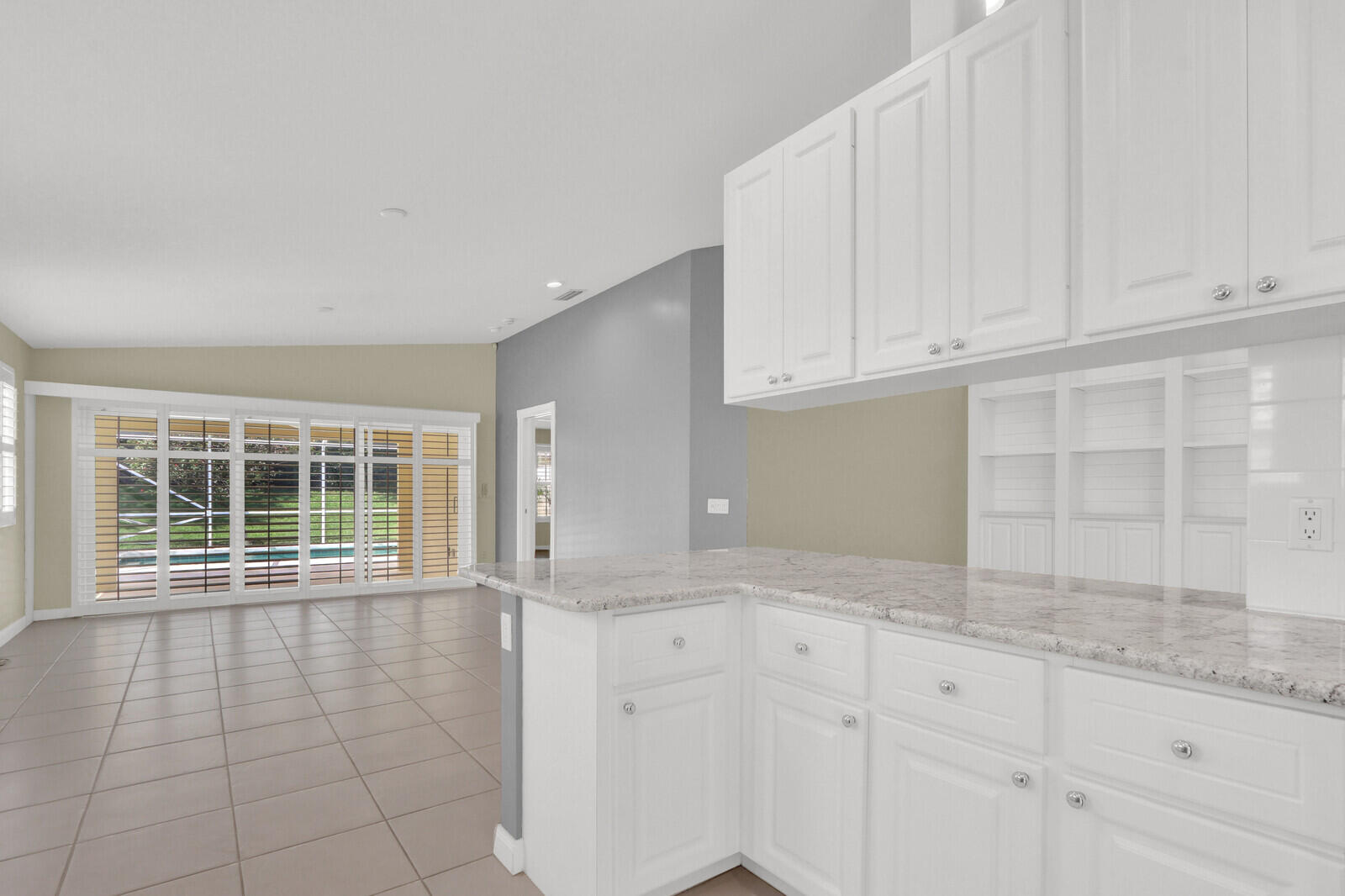 ISLES AT PALM BEACH GARDENS - Residential