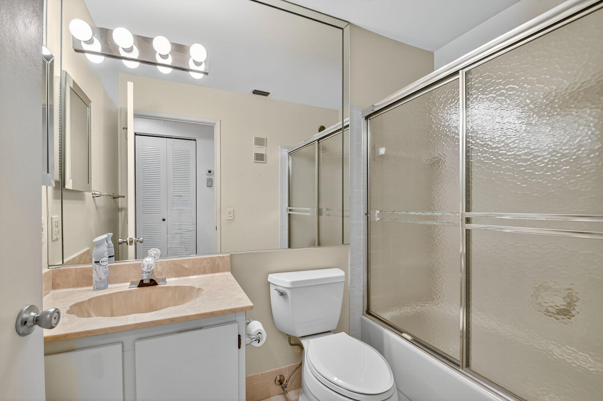 PALM CHASE CONDO - Residential