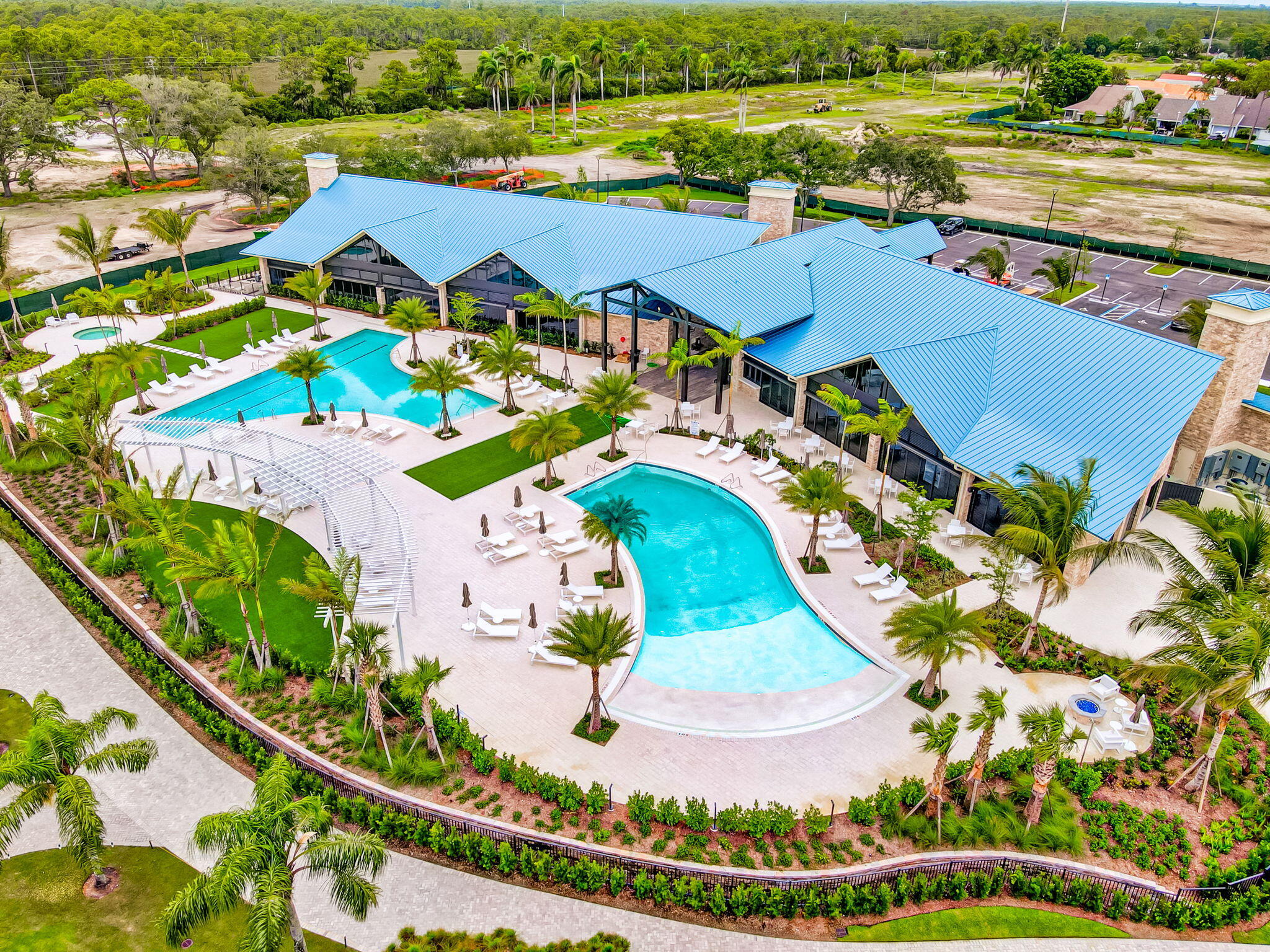 EASTPOINTE COUNTRY CLUB 6 - Residential