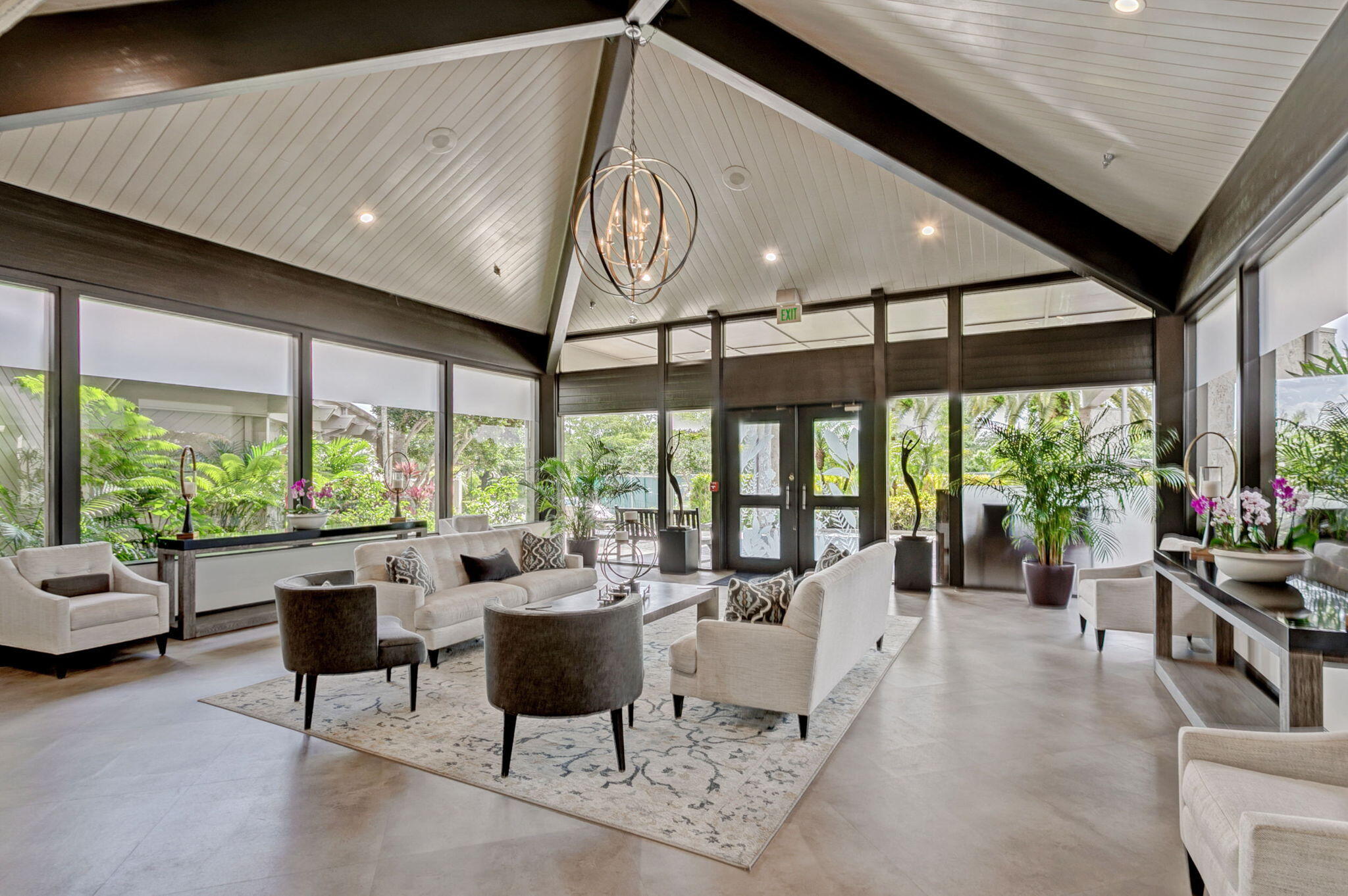 EASTPOINTE COUNTRY CLUB 6 - Residential
