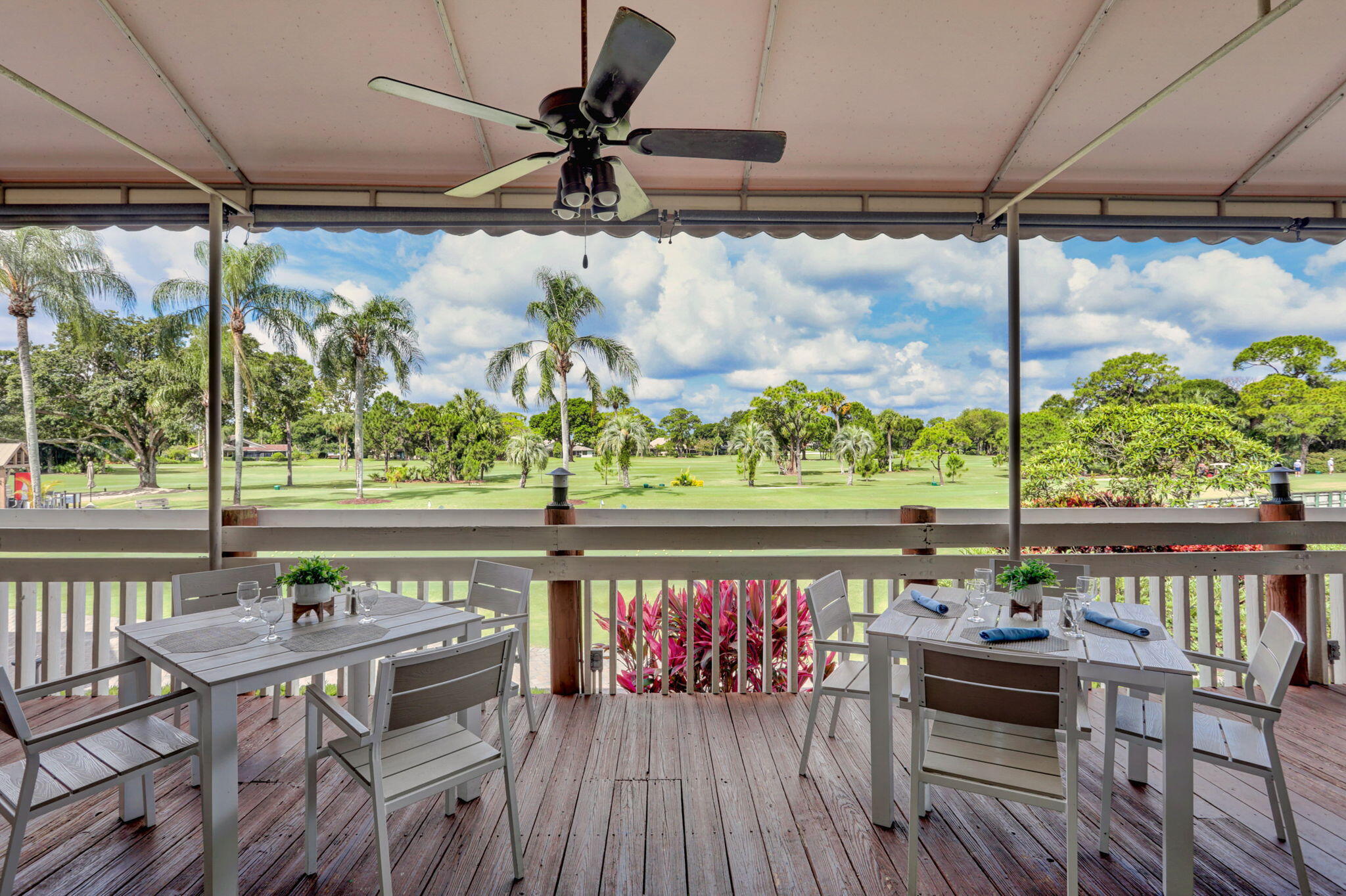 EASTPOINTE COUNTRY CLUB 6 - Residential