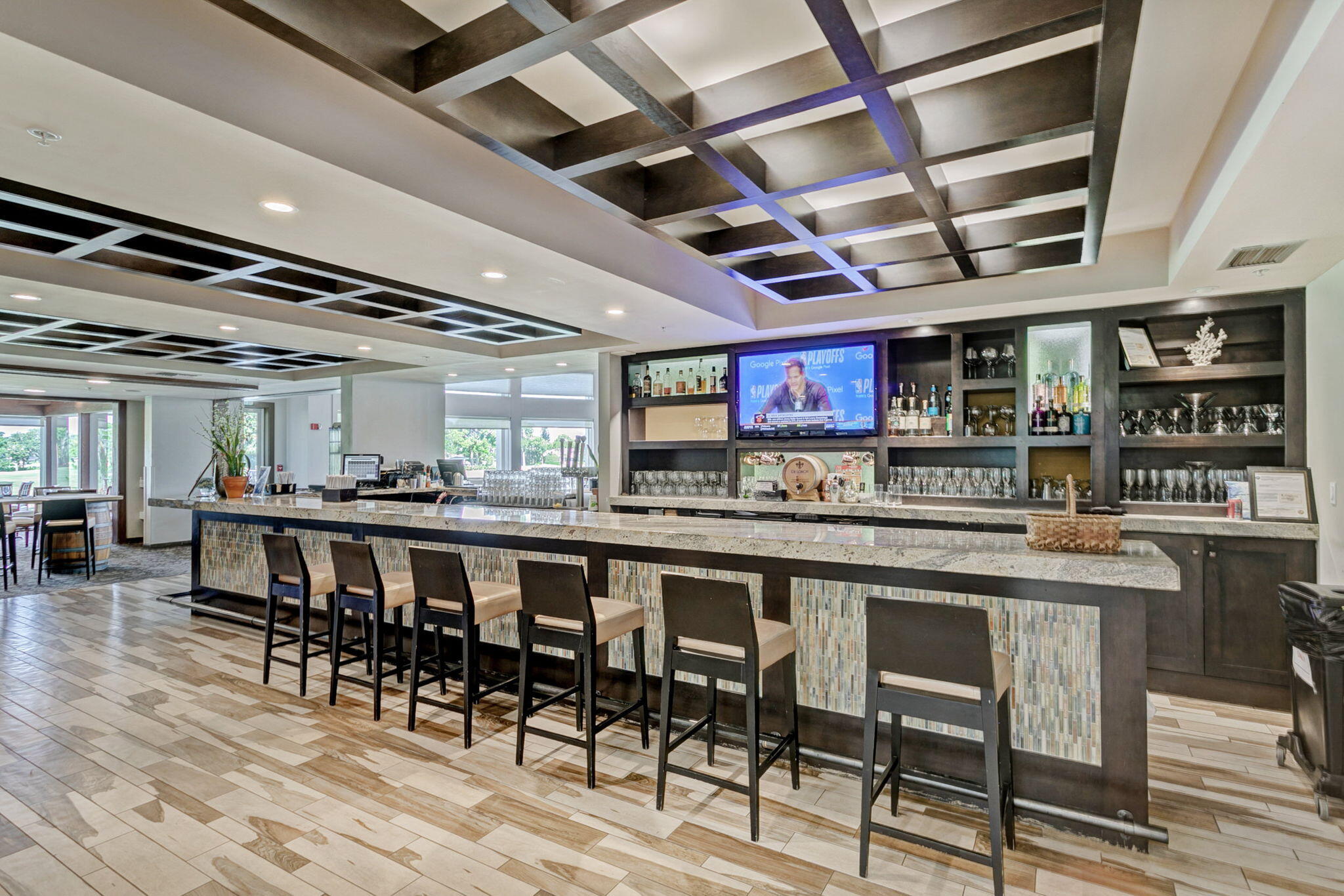 EASTPOINTE COUNTRY CLUB 6 - Residential