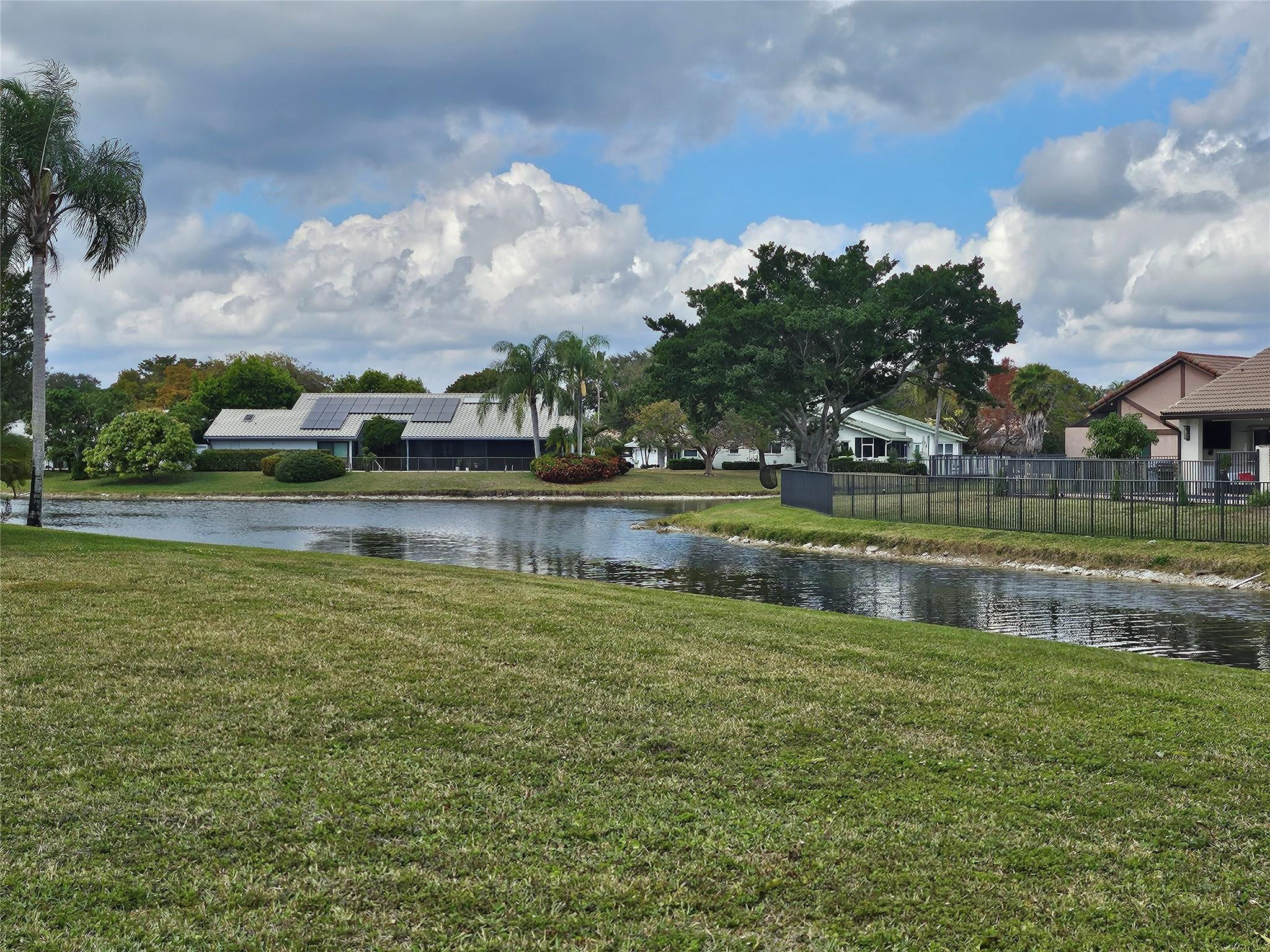 CYPRESS GLEN - Residential