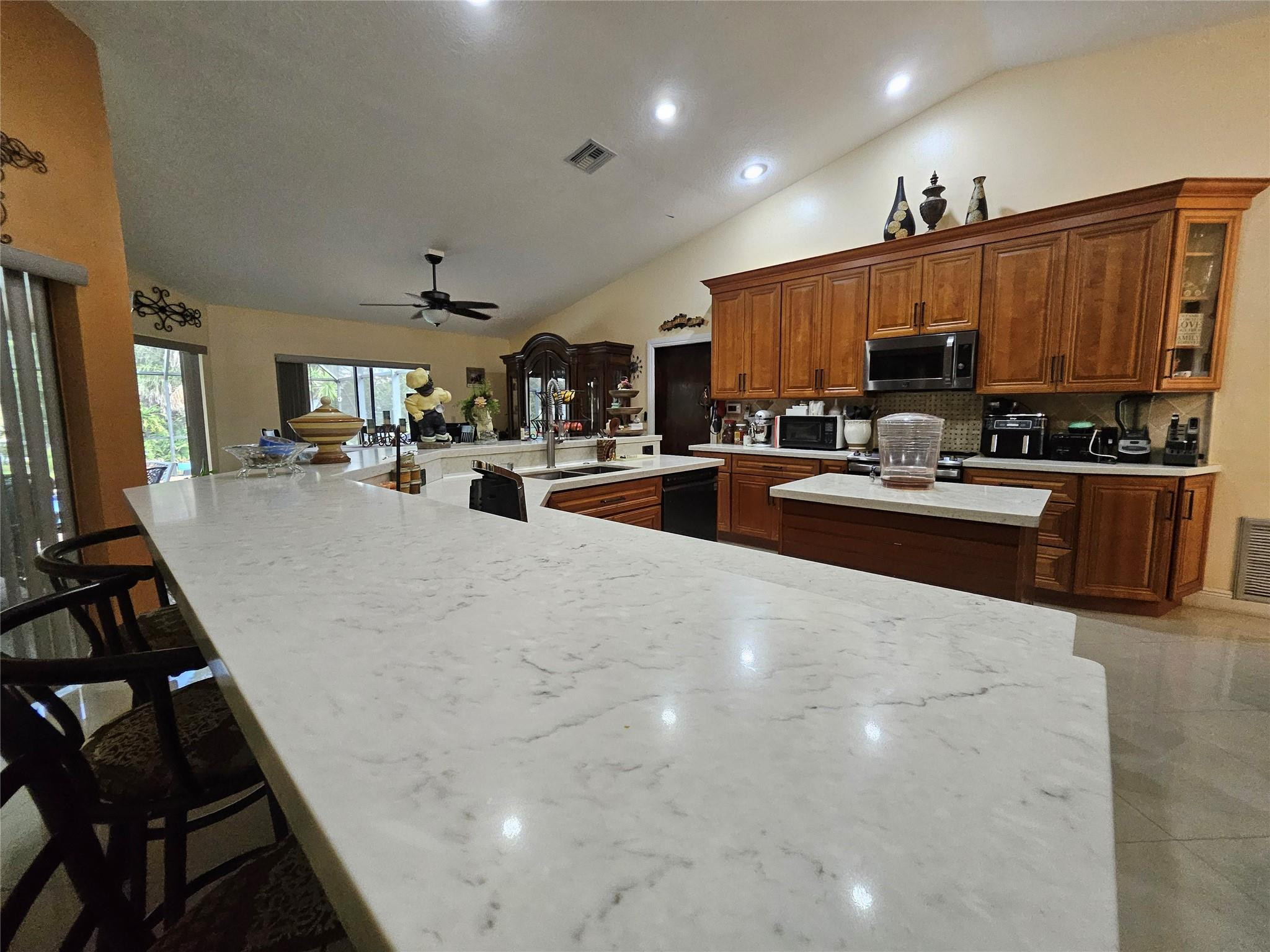 CYPRESS GLEN - Residential