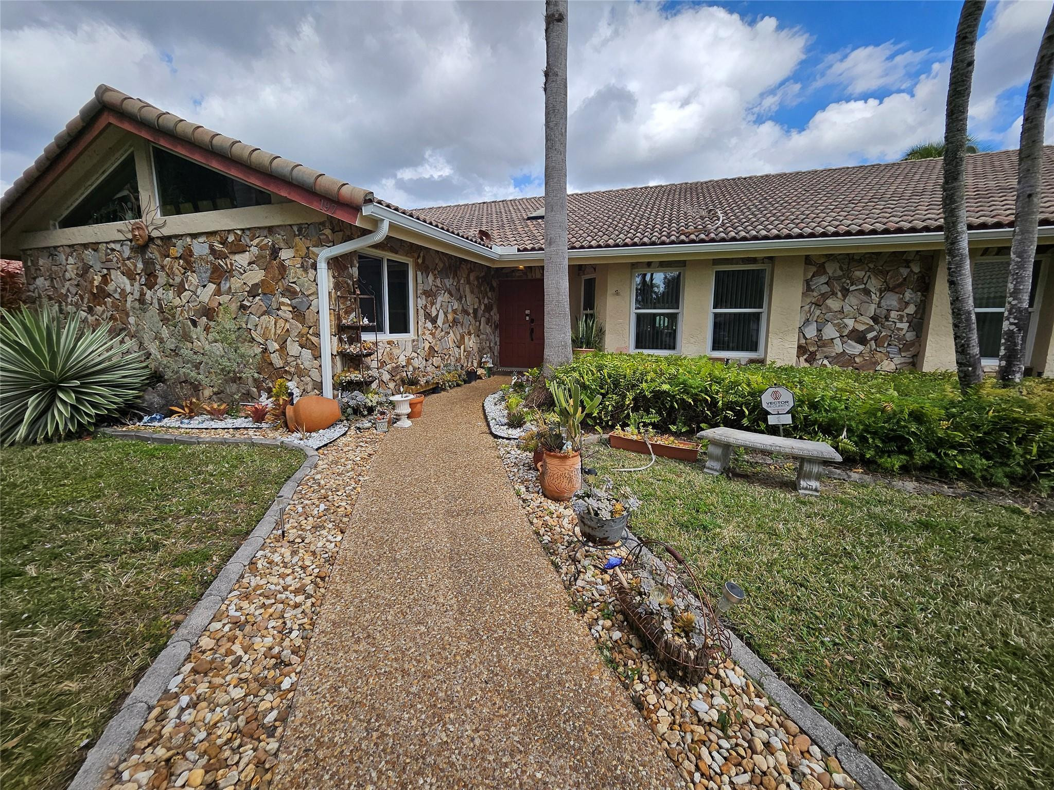 CYPRESS GLEN - Residential