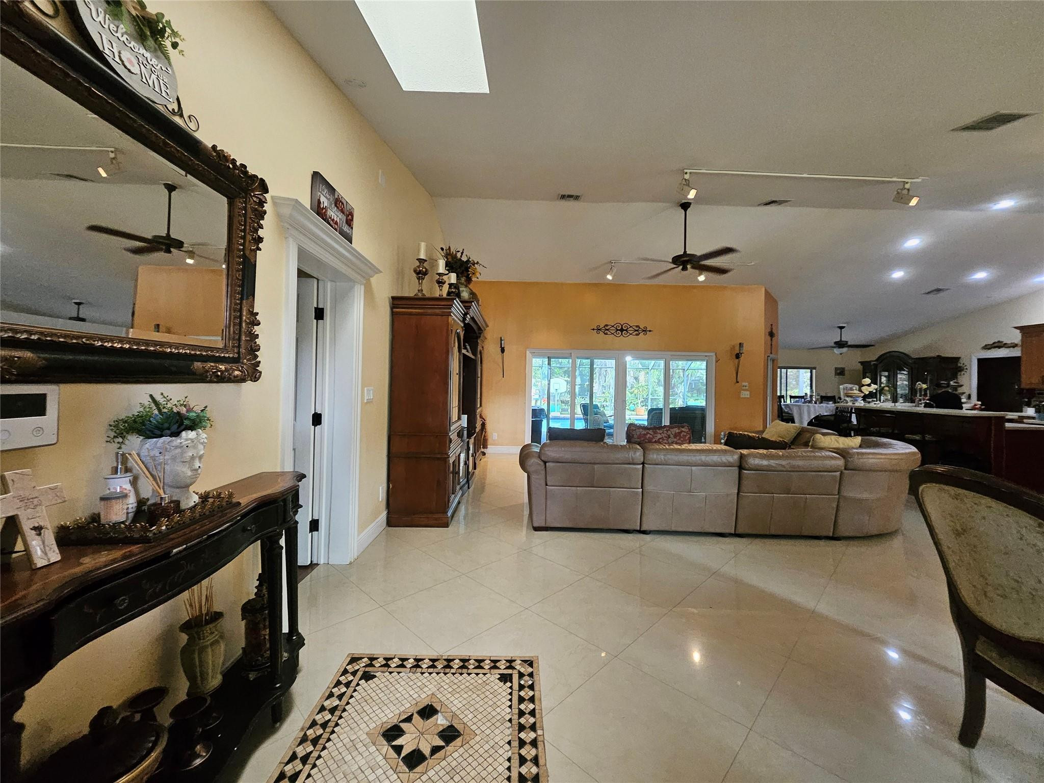 CYPRESS GLEN - Residential