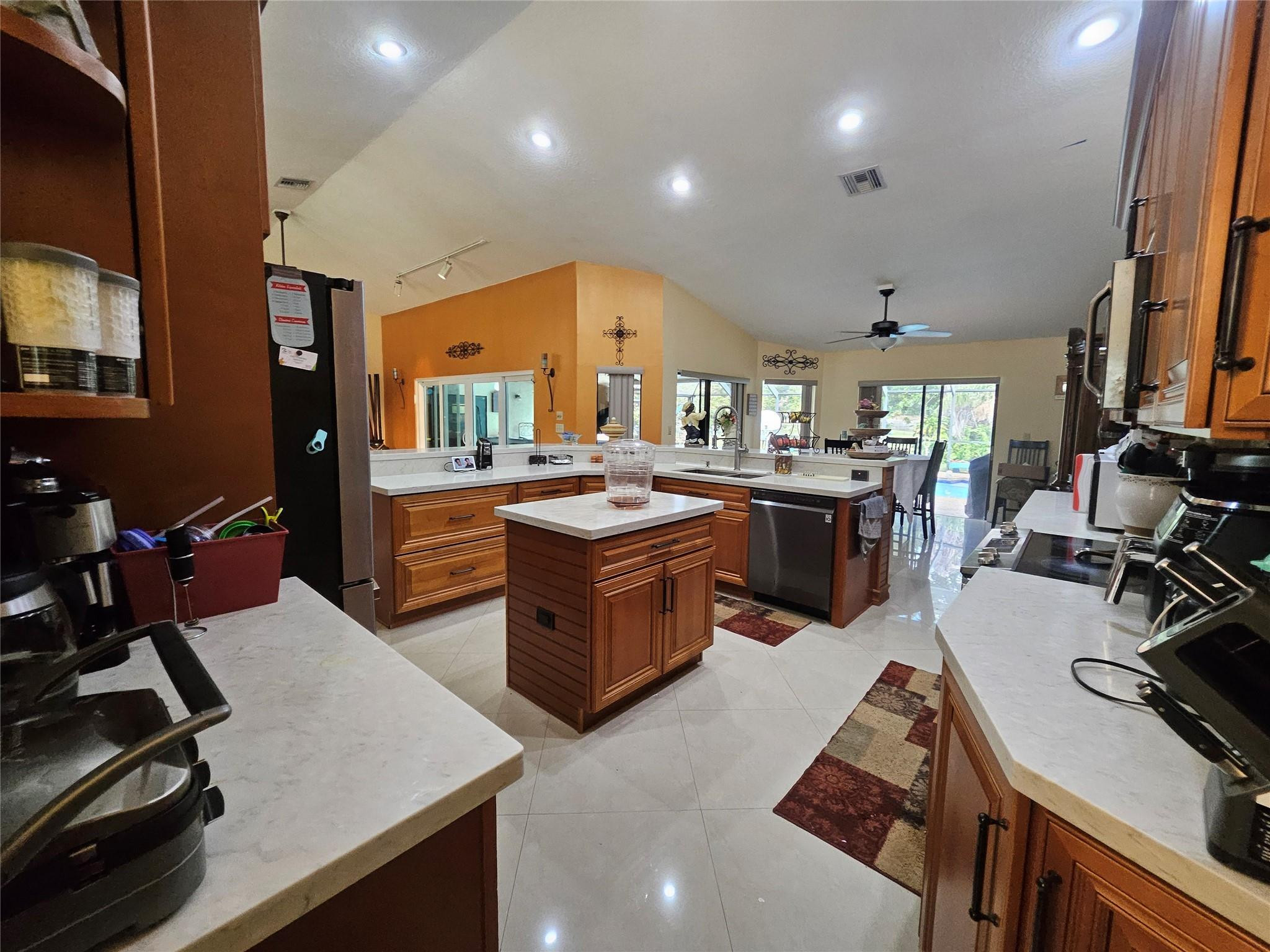 CYPRESS GLEN - Residential