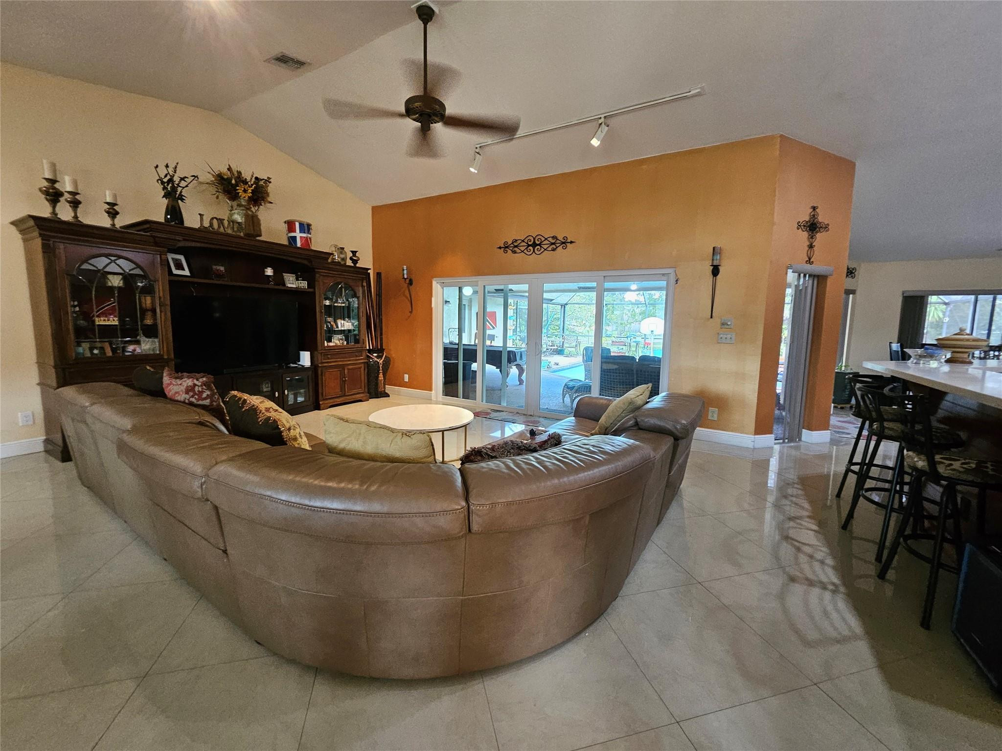 CYPRESS GLEN - Residential