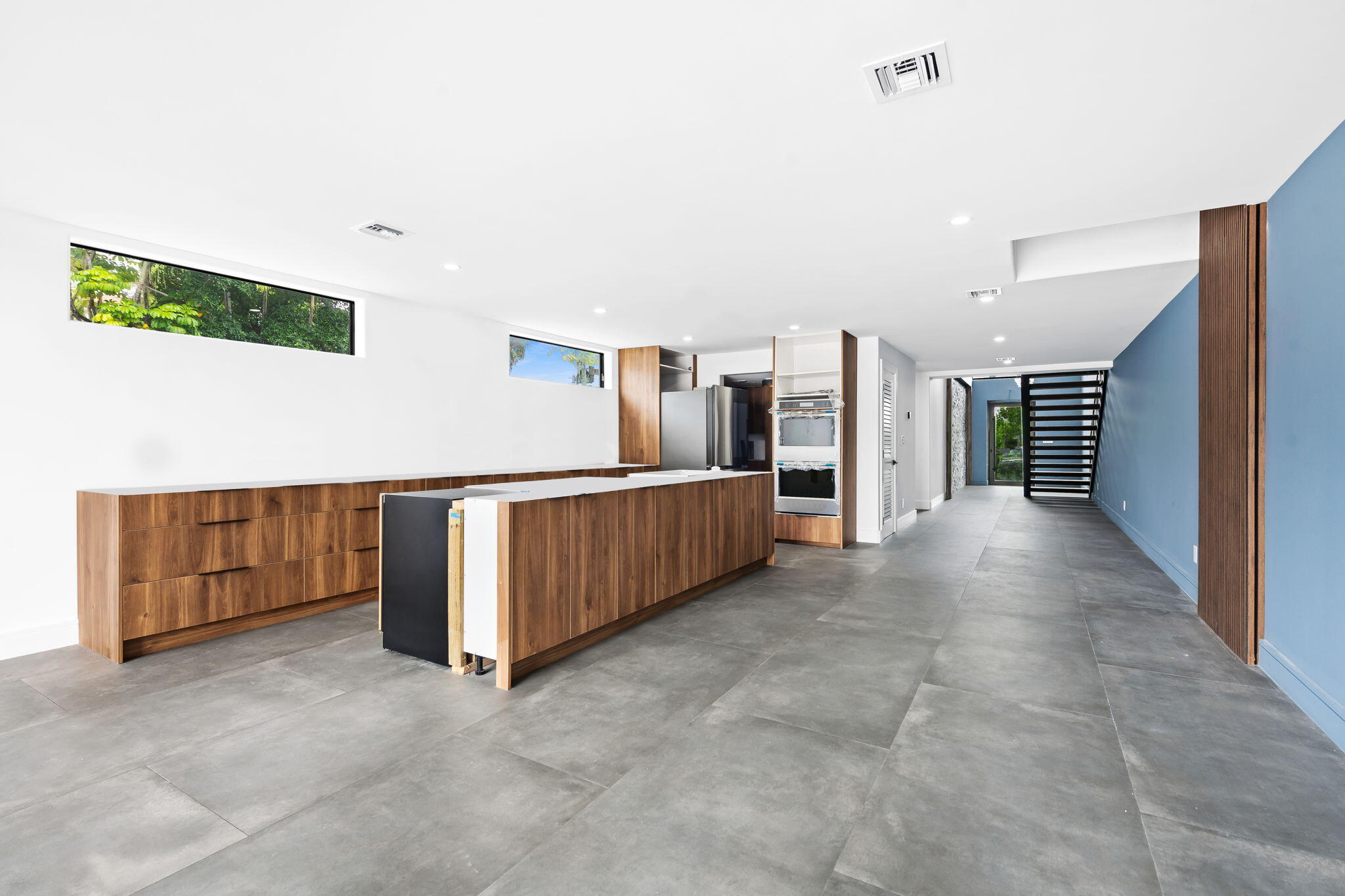 VICTORIA ISLES - Residential
