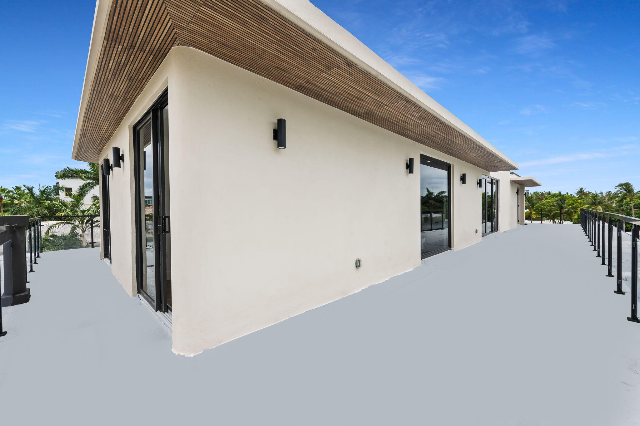 VICTORIA ISLES - Residential