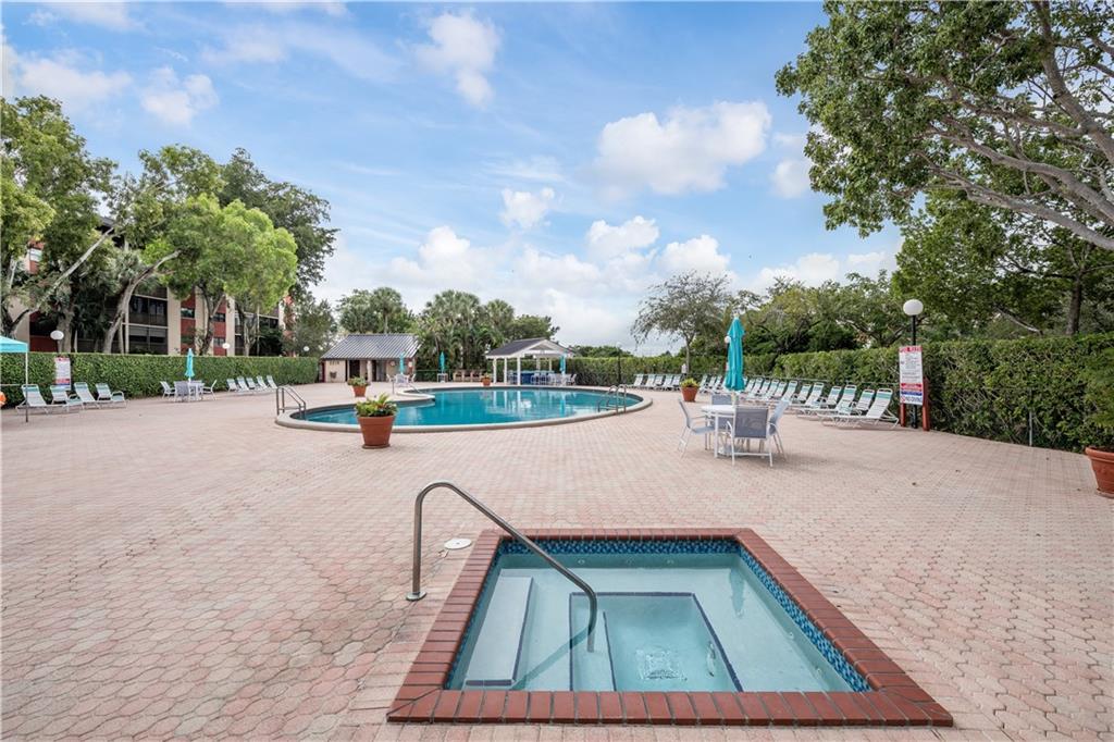 Cypress Bend - Residential