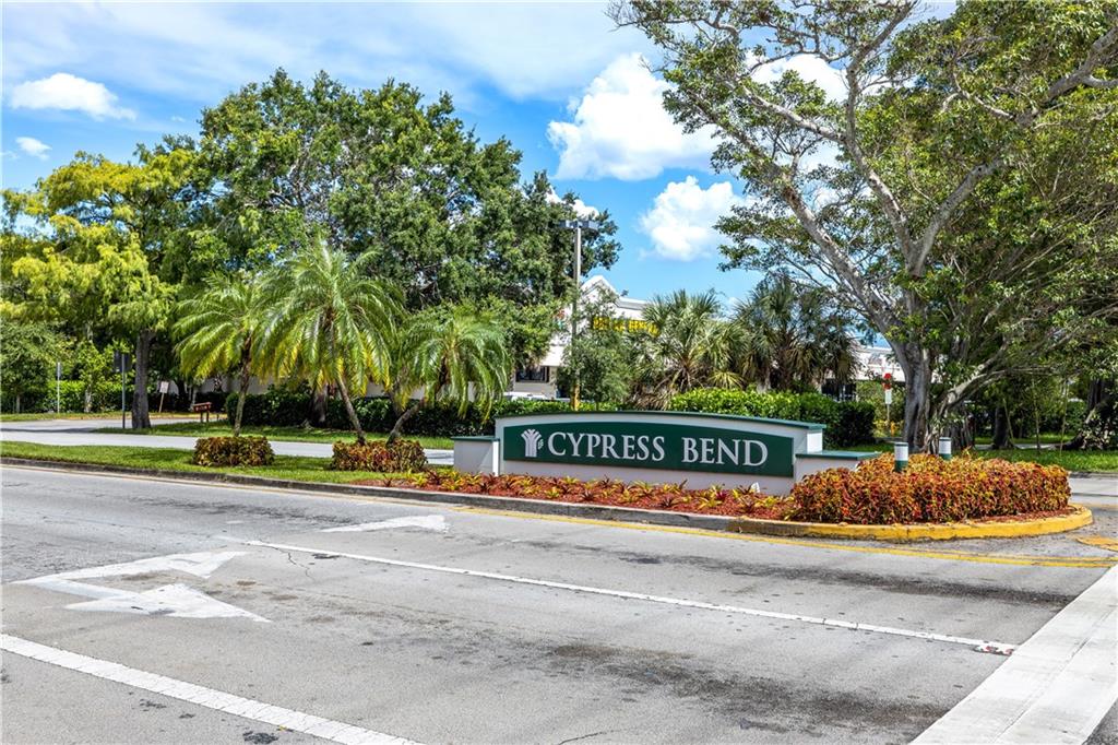 Cypress Bend - Residential