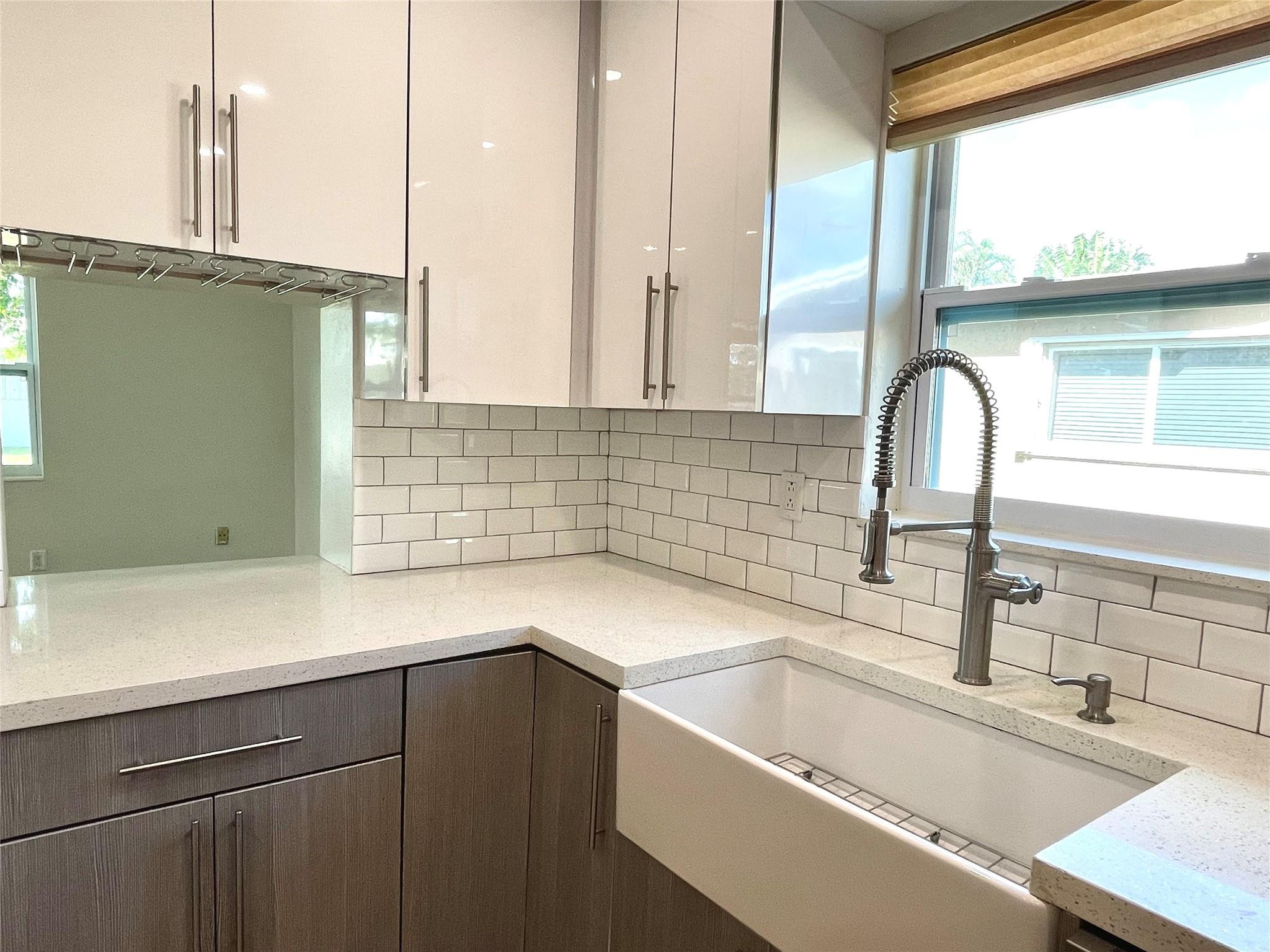 PASADENA LAKES - Residential Lease