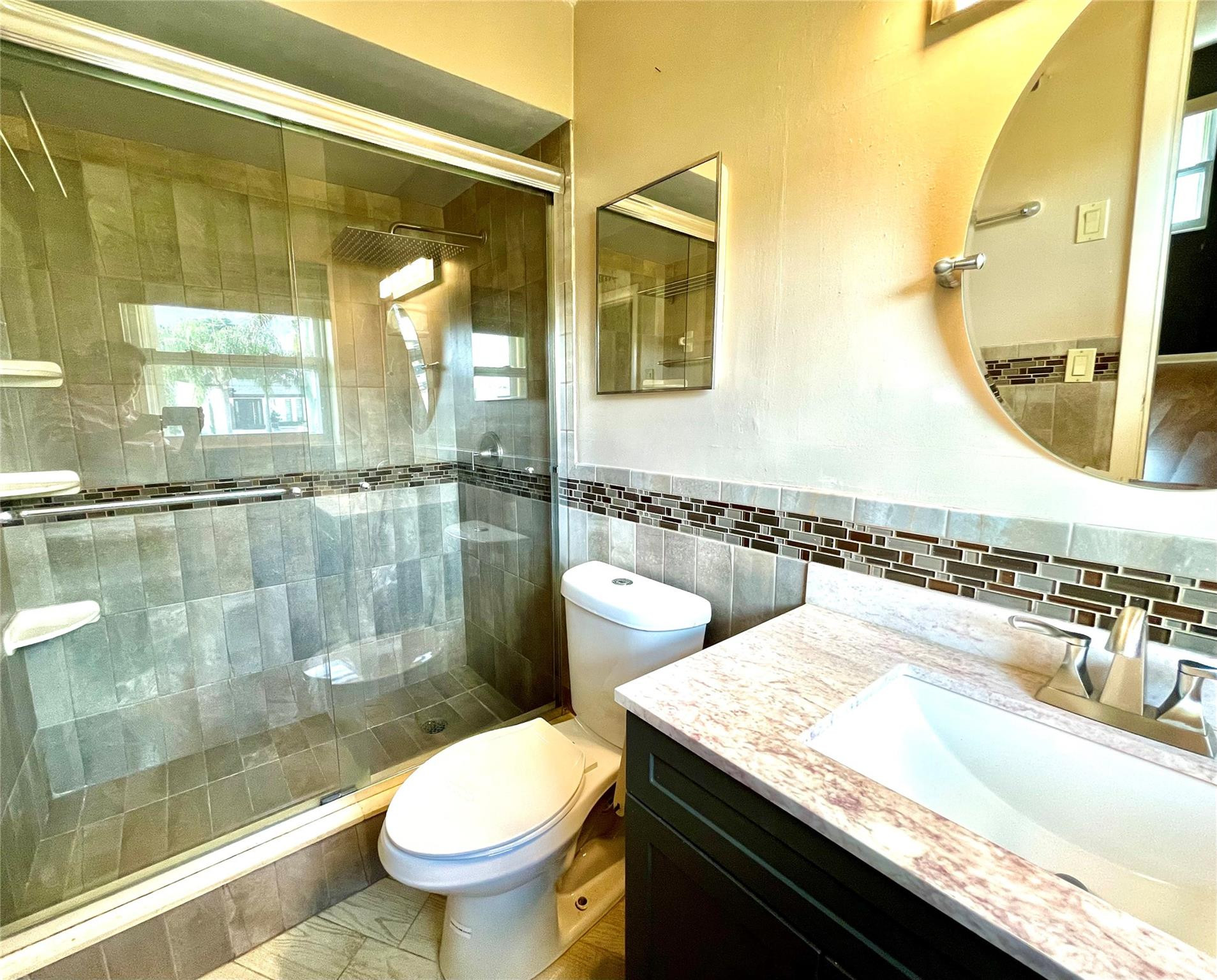 PASADENA LAKES - Residential Lease