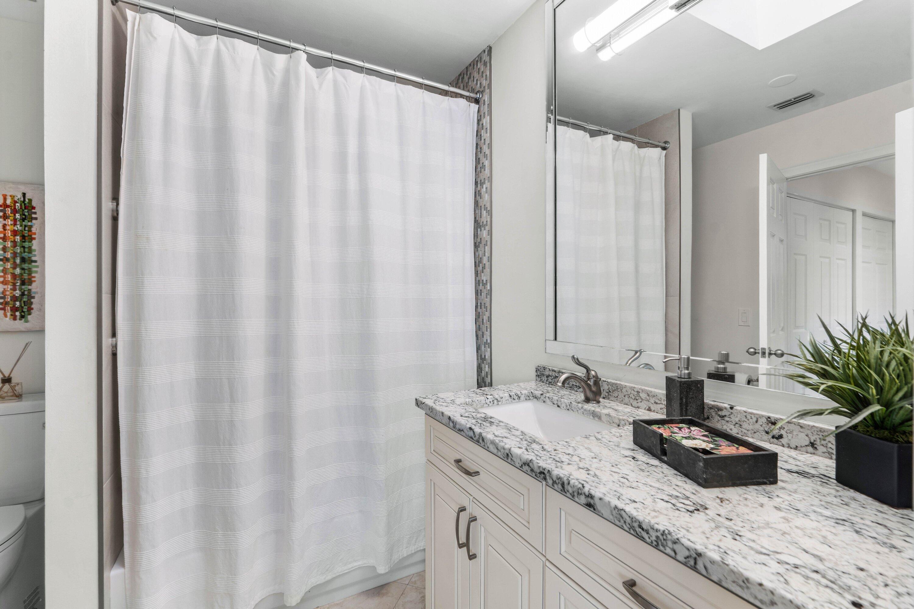 EASTPOINTE - Residential