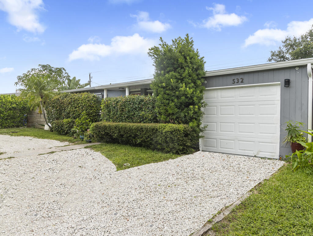 KELSEY CITY - Residential