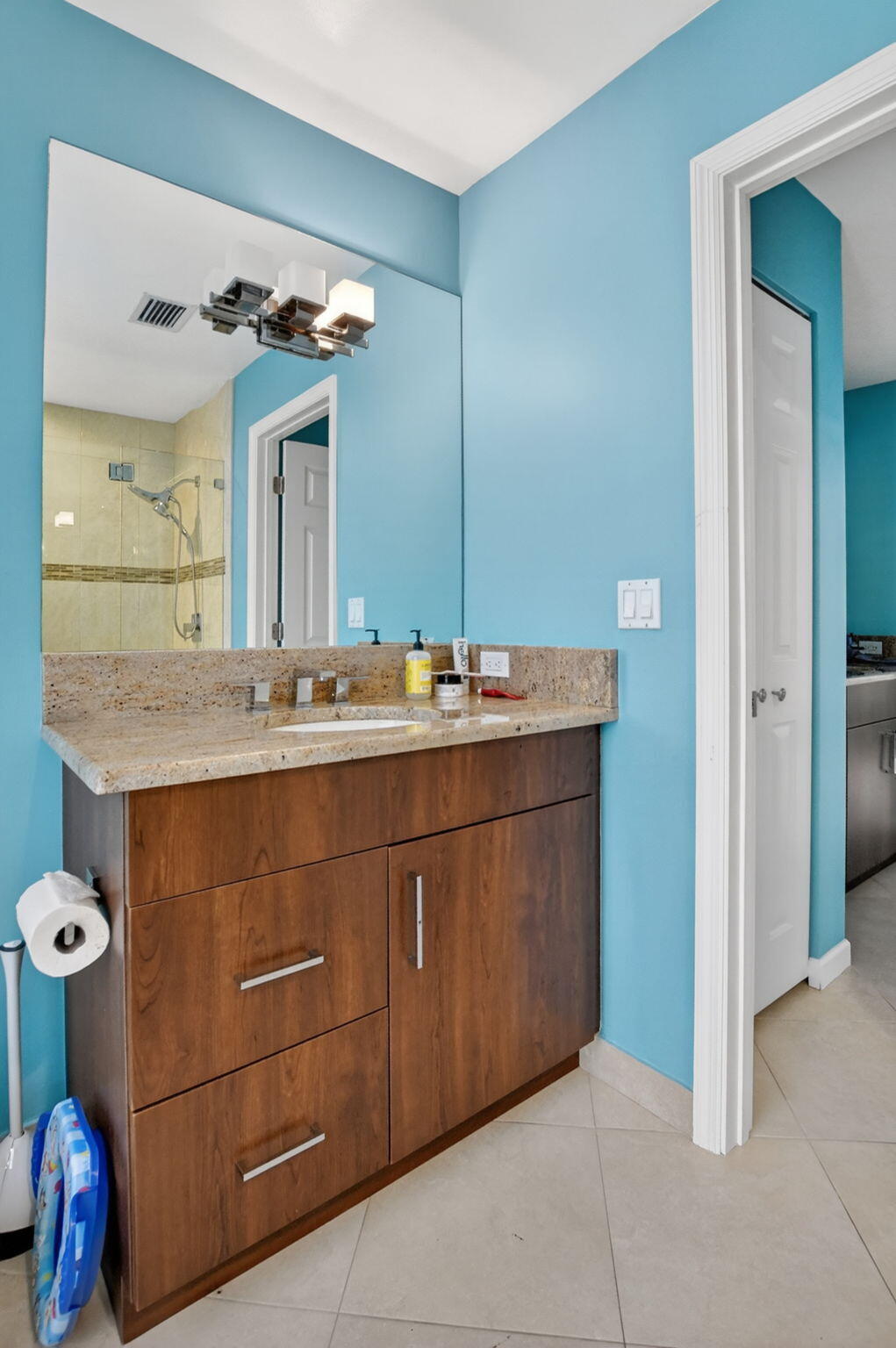 BOCA GREENS 5 - Residential