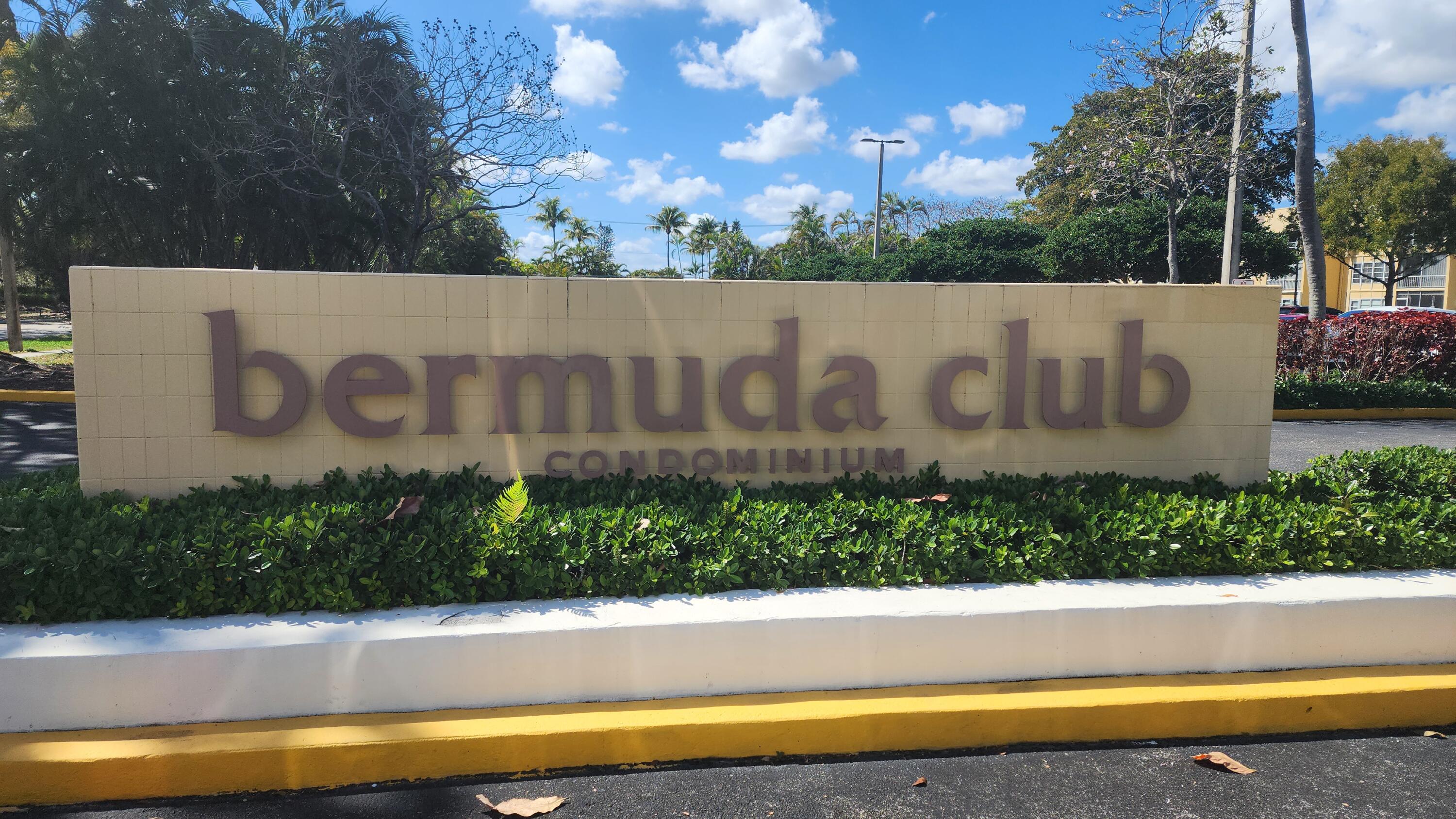 PRICED FOR A QUICK SALE - WATERFRONT 2BR/2BA CORNER UNIT IN BERMUDA CLUB 55+ COMMUNITY Don't miss this fantastic opportunity to own a spacious 2-bedroom, 2-bathroom third-floor corner unit with serene water views in the highly desirable Bermuda Club 55+ community. Offered As-Is with the right to inspect, this split-bedroom floor plan provides both privacy and comfort. Interior features include laminate flooring throughout the main living areas, tile flooring in the kitchen, generous walk-in closets, and an enclosed porch overlooking the lake perfect for enjoying your morning coffee or unwinding in the evening.     A new air-conditioning system was installed on June 13, 2026. Ideally situated near the community pool and clubhouse.  Convenient laundry facilities are located  in each floor.