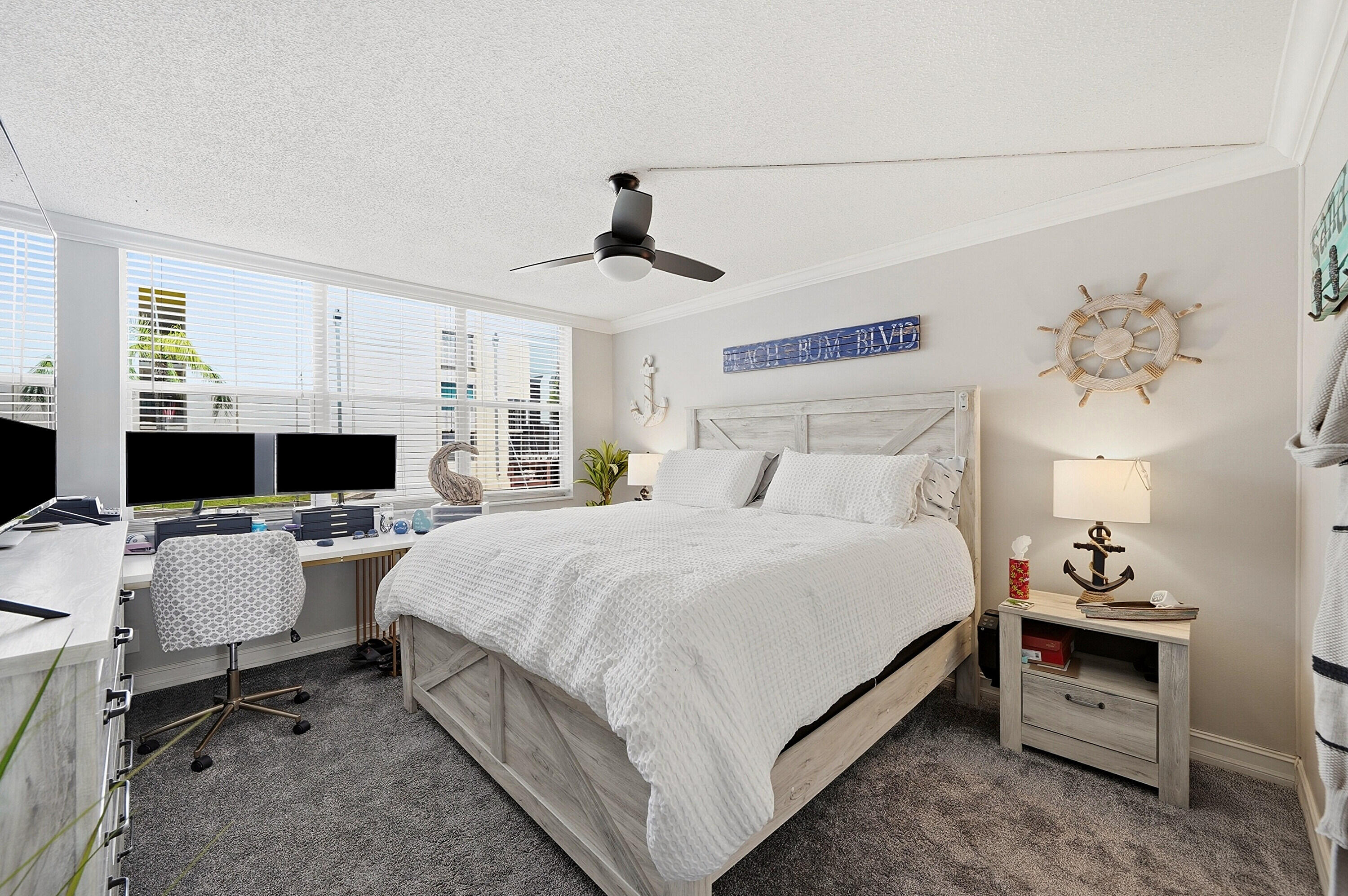ISLAND CLUB FOUR CONDO - Residential