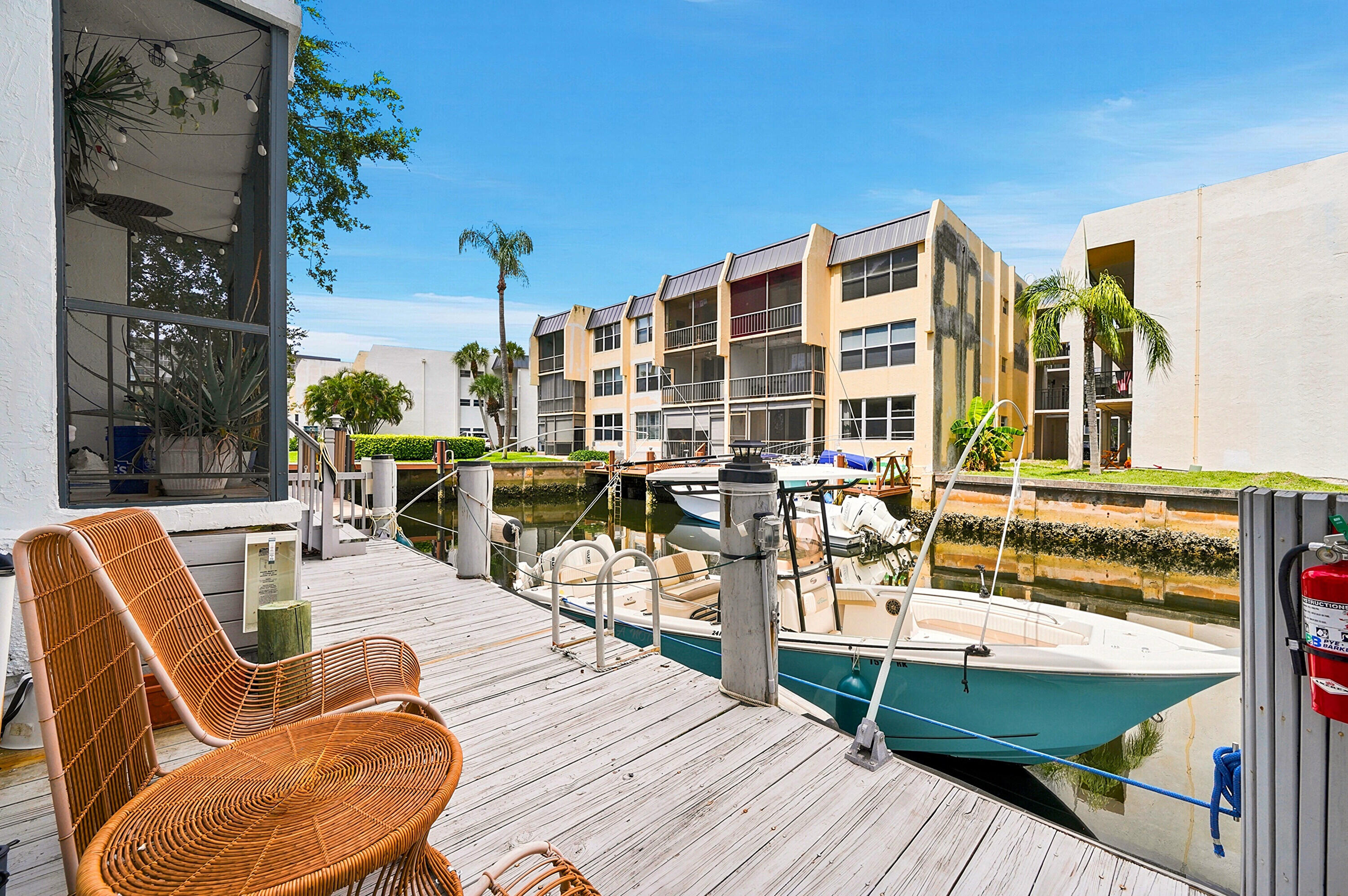 ISLAND CLUB FOUR CONDO - Residential