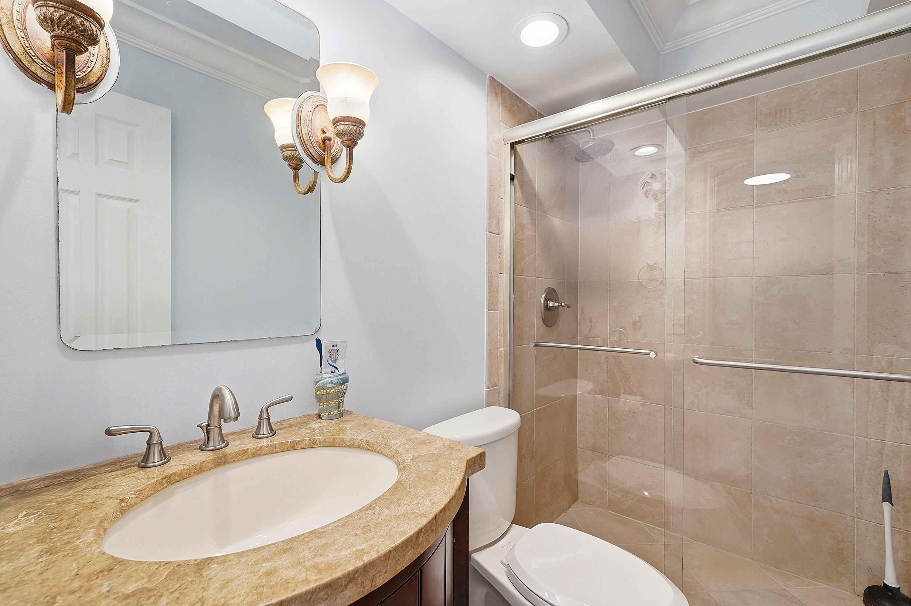 ISLAND CLUB FOUR CONDO - Residential