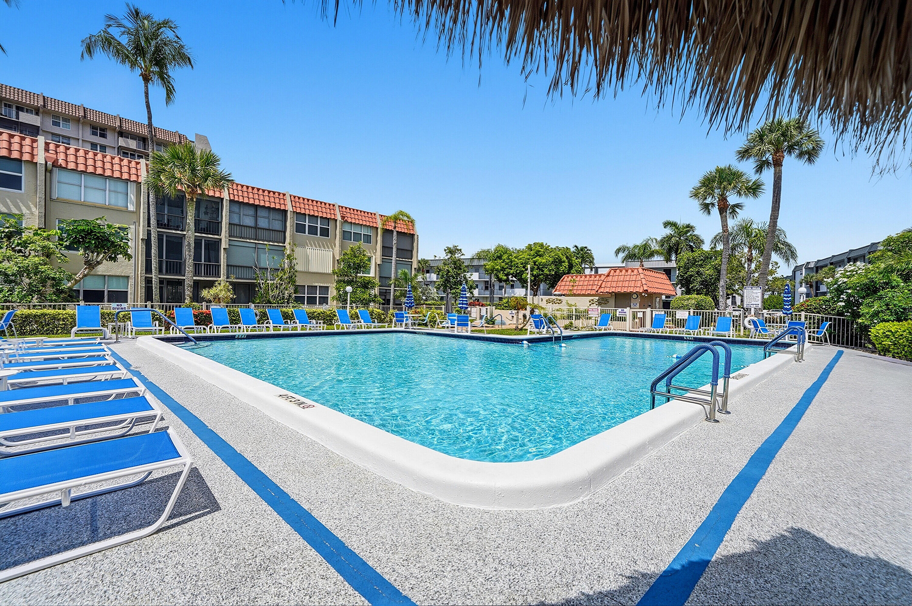 ISLAND CLUB FOUR CONDO - Residential