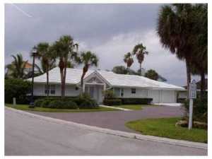 XANADU BY THE SEA - Residential Lease