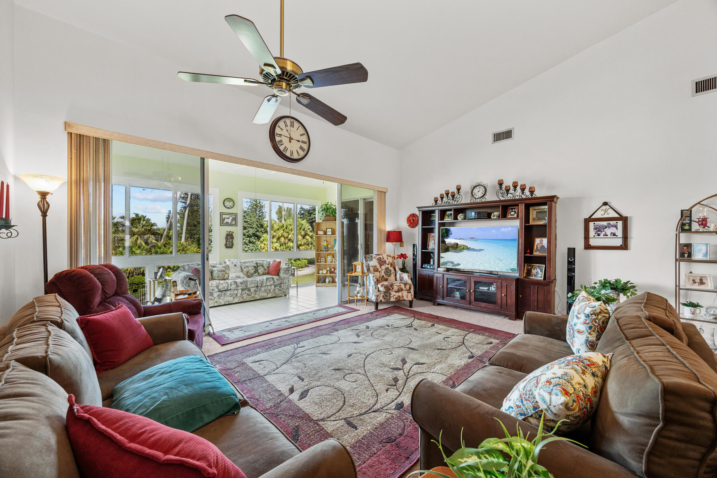 ST ANDREWS GLEN CONDO - Residential